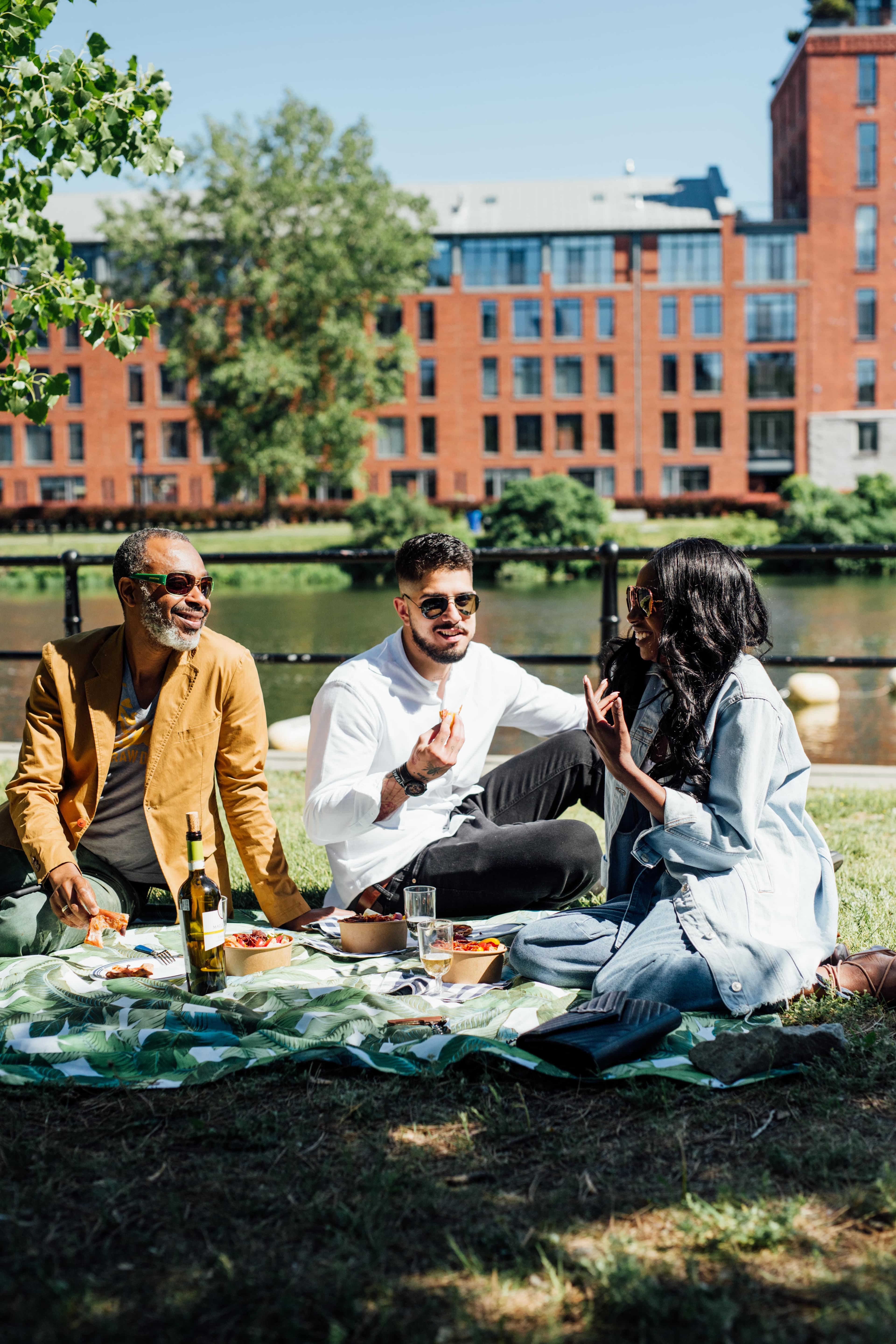 Alison Slattery - Two Food Photographers - Tourisme Montréal