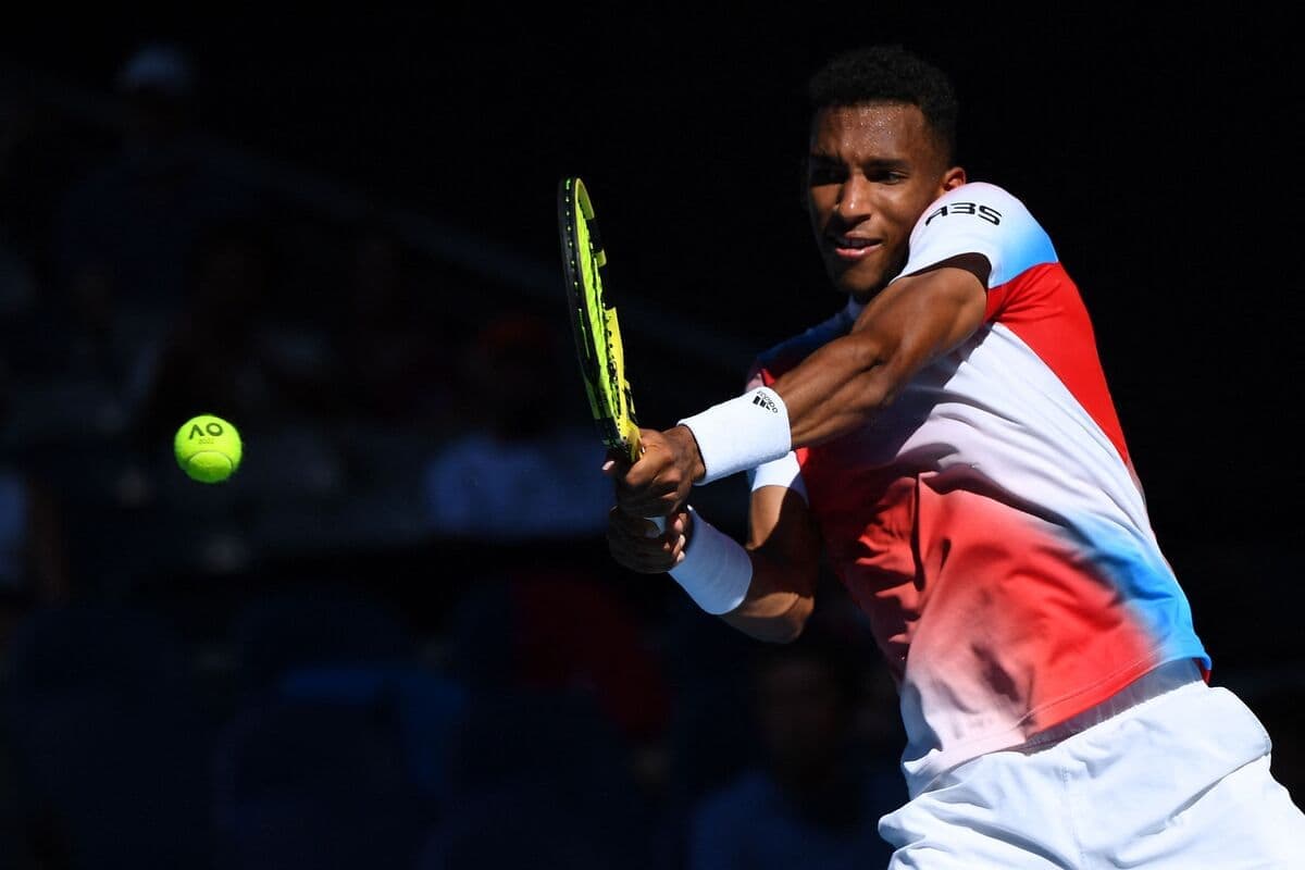 Félix Auger-Aliassime a réussi à tirer son épingle du jeu en retour de service face au géant Marin Cilic, au quatrième tour des Internationaux d’Australie.