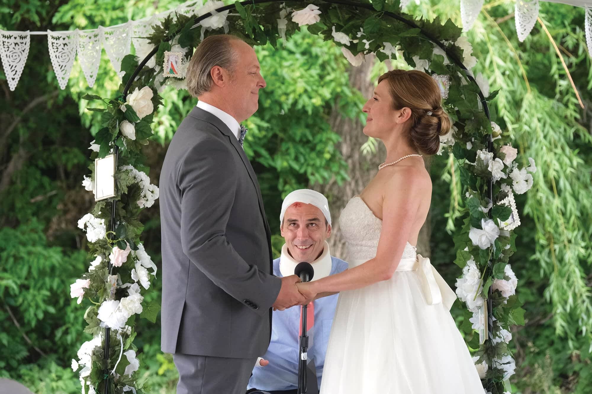 Léo et Cindy se sont dit oui devant leurs proches.