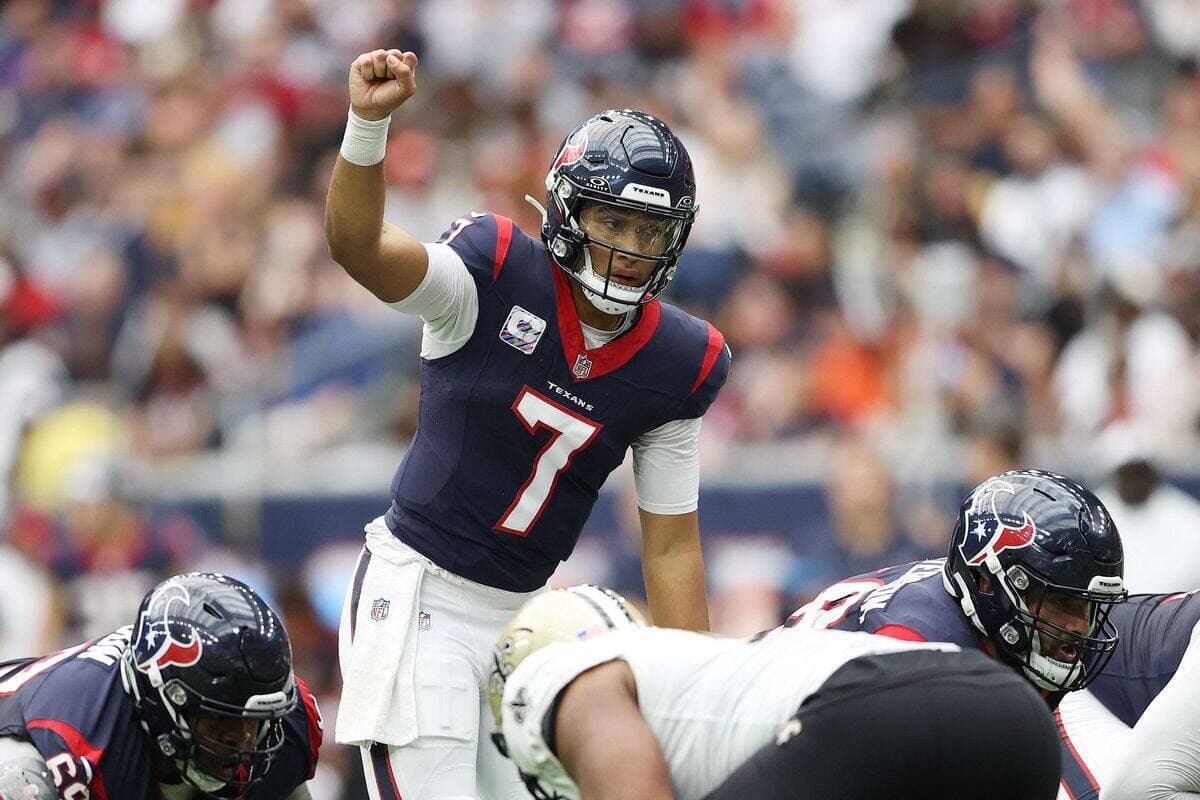 CJ Stroud brille avec les Texans depuis ses débuts, lui qui a accumulé 1660 verges avec neuf passes de touché et une seule interception.