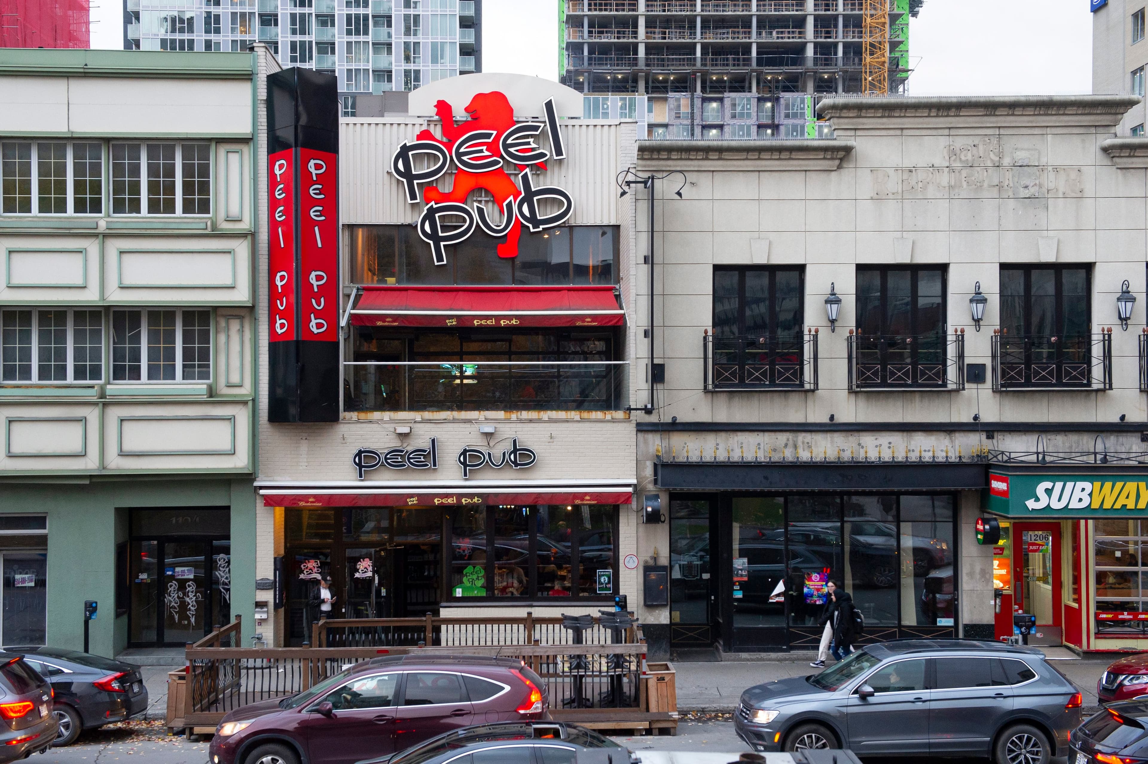Le Peel Pub, à Montréal, ferme ses portes après 63 ans d'activité.