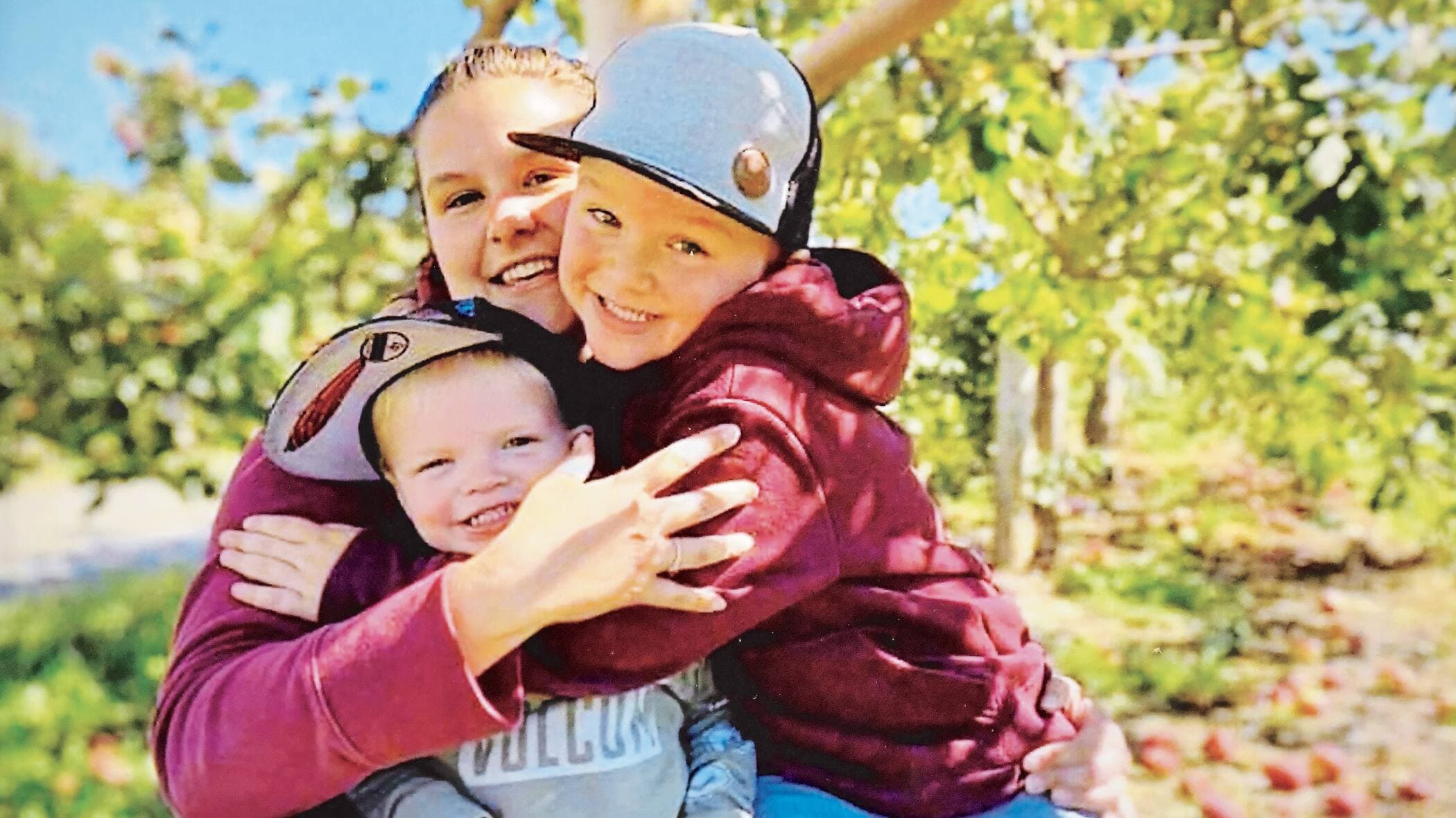 Émilie Arsenault et ses deux fils, Alex et Olivier, qui ont été tués par leur père à Wendake.