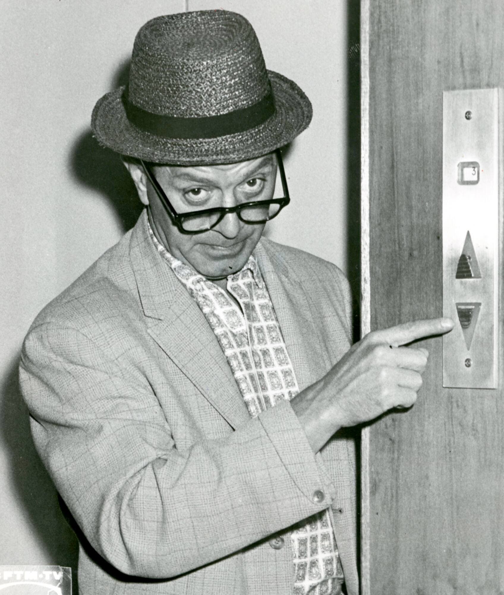 L’acteur spécialisé dans le doublage Richard Darbois est le fils du célèbre comique Olivier Guimond (photo).