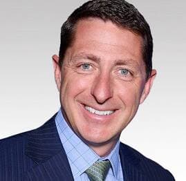 Le grand patron d’Alimentation Couche-Tard, Brian Hannasch, a engrangé des revenus de 12,82 millions de dollars au cours du plus récent exercice financier.