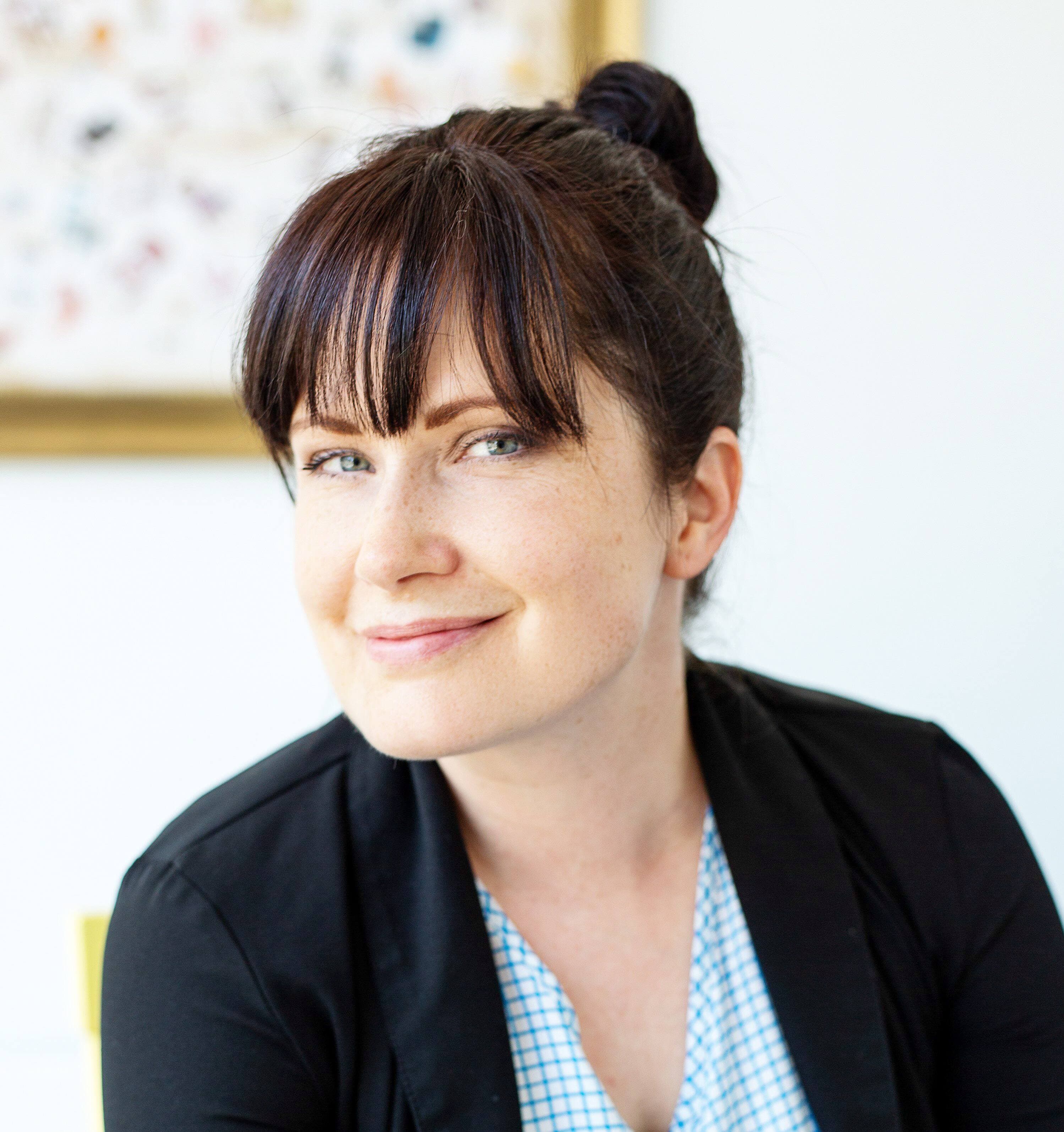 Rachel Ouellet est éducatrice spécialisée et autrice du livre Autisme : La boîte à outils.