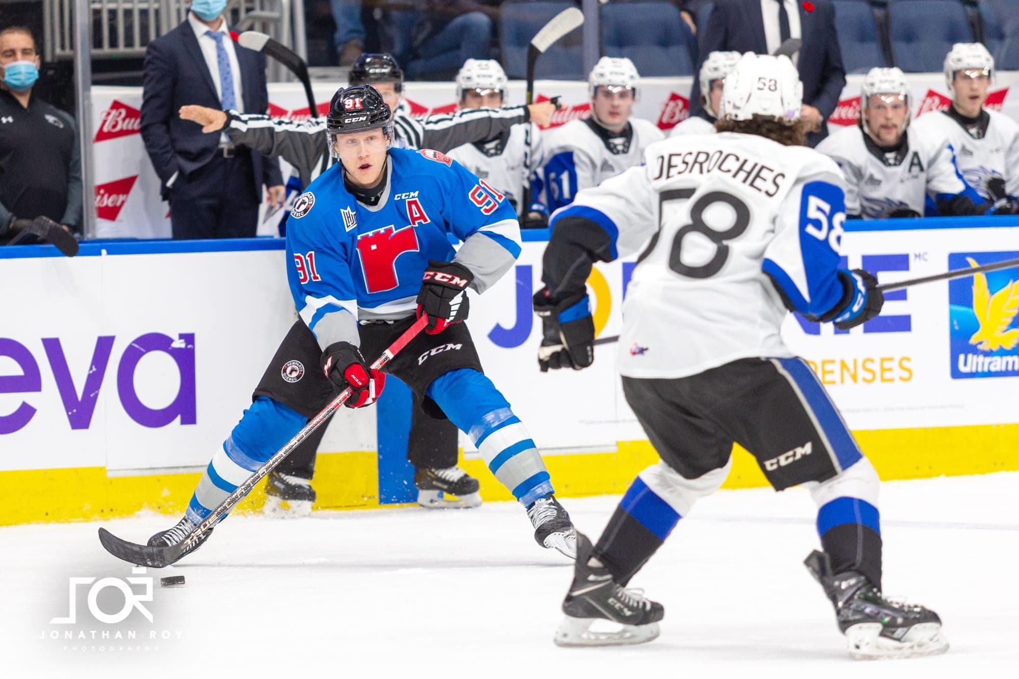 L’attaquant des Remparts de Québec Nathan Gaucher a marqué le premier des siens, vendredi soir, au Centre Vidéotron.