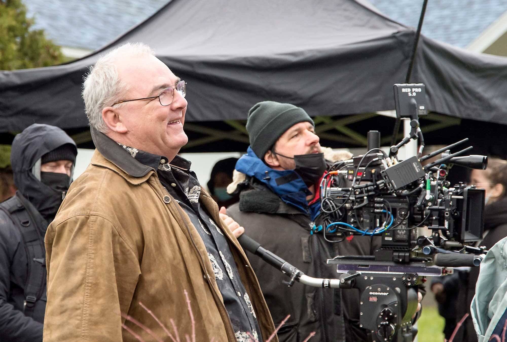 Le comédien Gildor Roy sur le plateau de la série Motel Paradis dans laquelle il joue un père de famille plutôt dur.