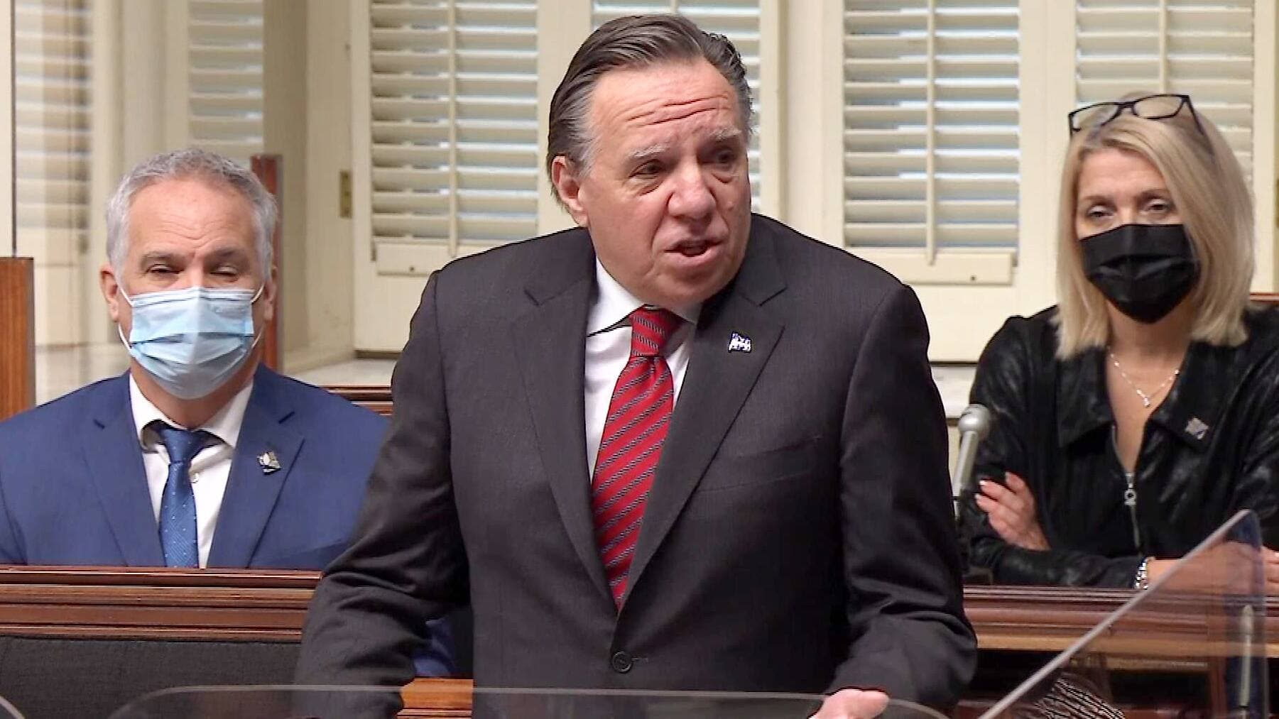 Le premier ministre François Legault est sorti de ses gonds, lorsque questionné par le chef parlementaire de Québec solidaire, Gabriel Nadeau-Dubois, concernant un éventuel financement public pour un nouveau stade à Montréal.