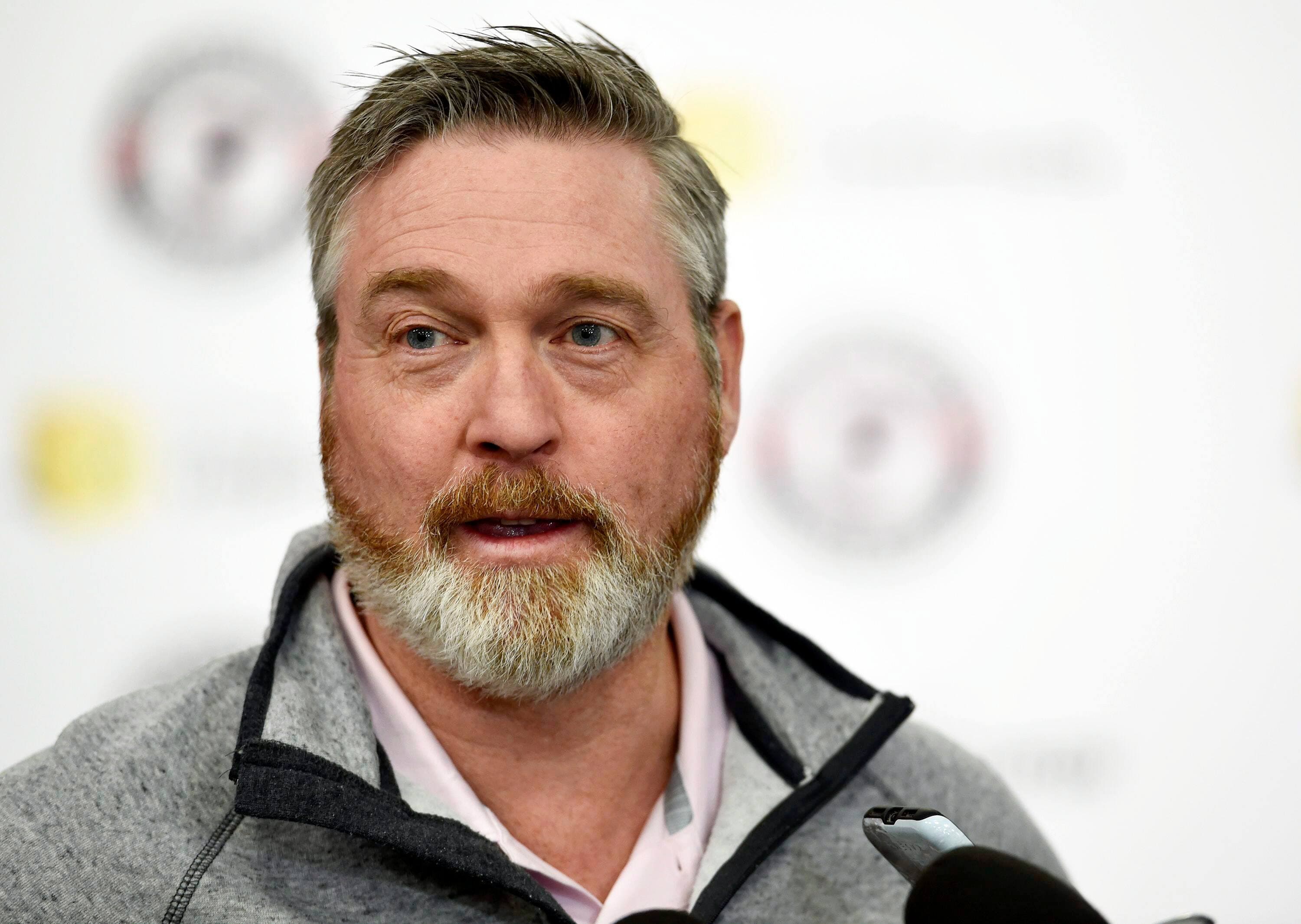 Aux dernières informations, Patrick Roy n’avait toujours pas reçu d’appels de la part du Canadien pour le poste de directeur général.