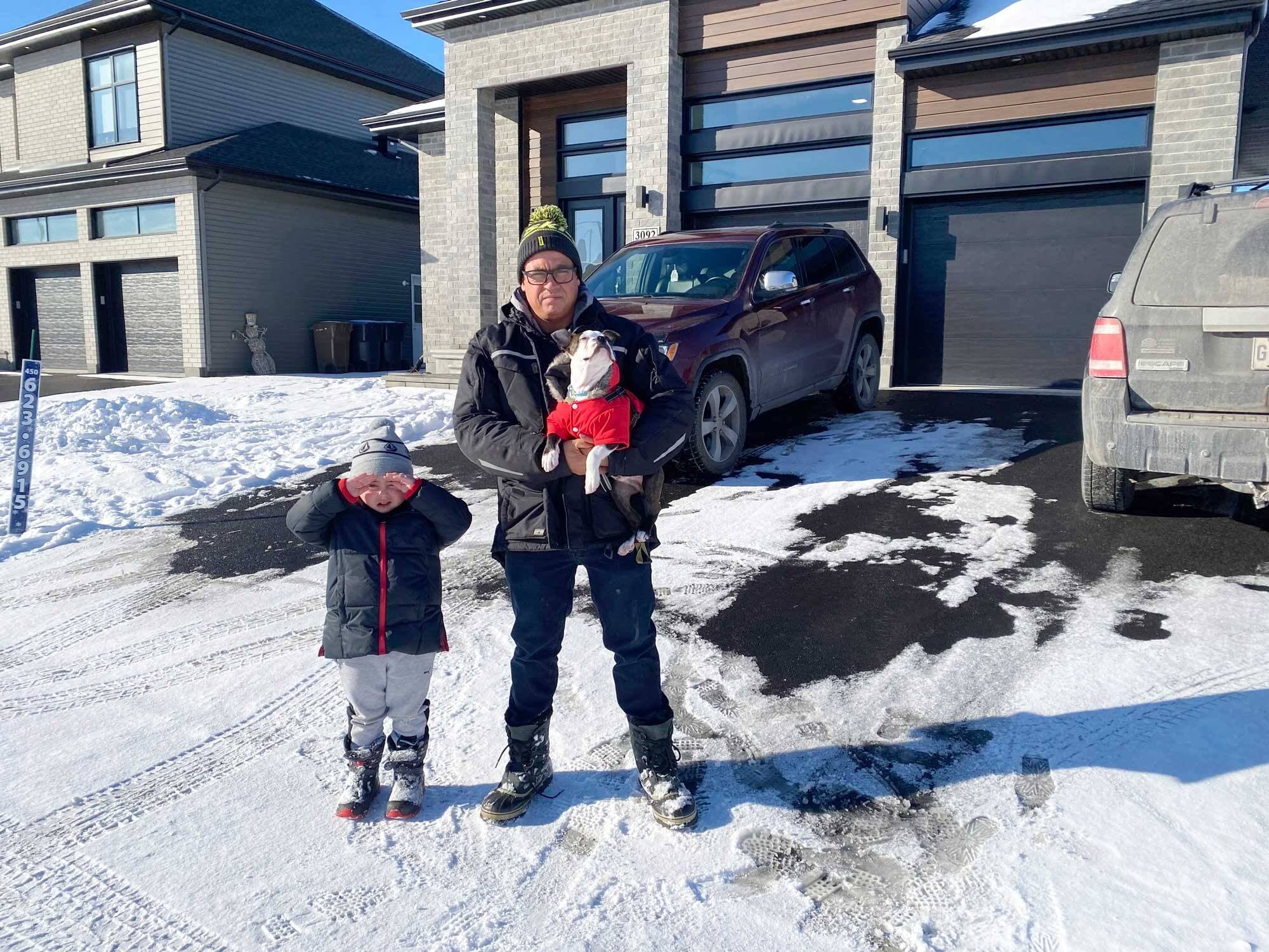 Nourriture, essence, assurances… les produits essentiels ont tous augmenté au cours des 12 derniers mois, et pas qu’un peu. Retour sur une année dans le rouge.