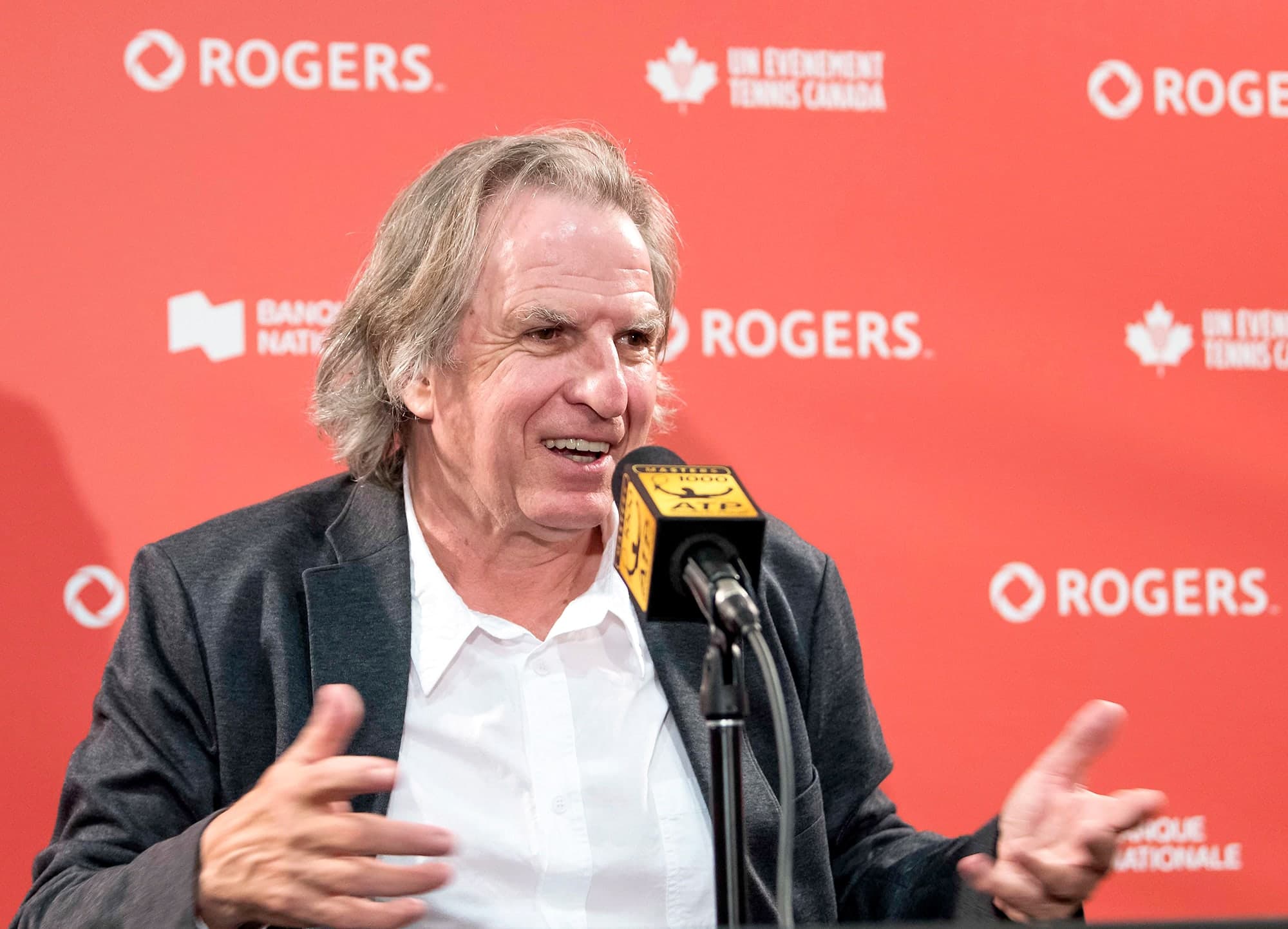 Le grand manitou de l’Omnium Banque Nationale, Eugene
Lapierre, a suivi avec intérêt
« l’affaire Djokovic » qui se déroulait en Australie.