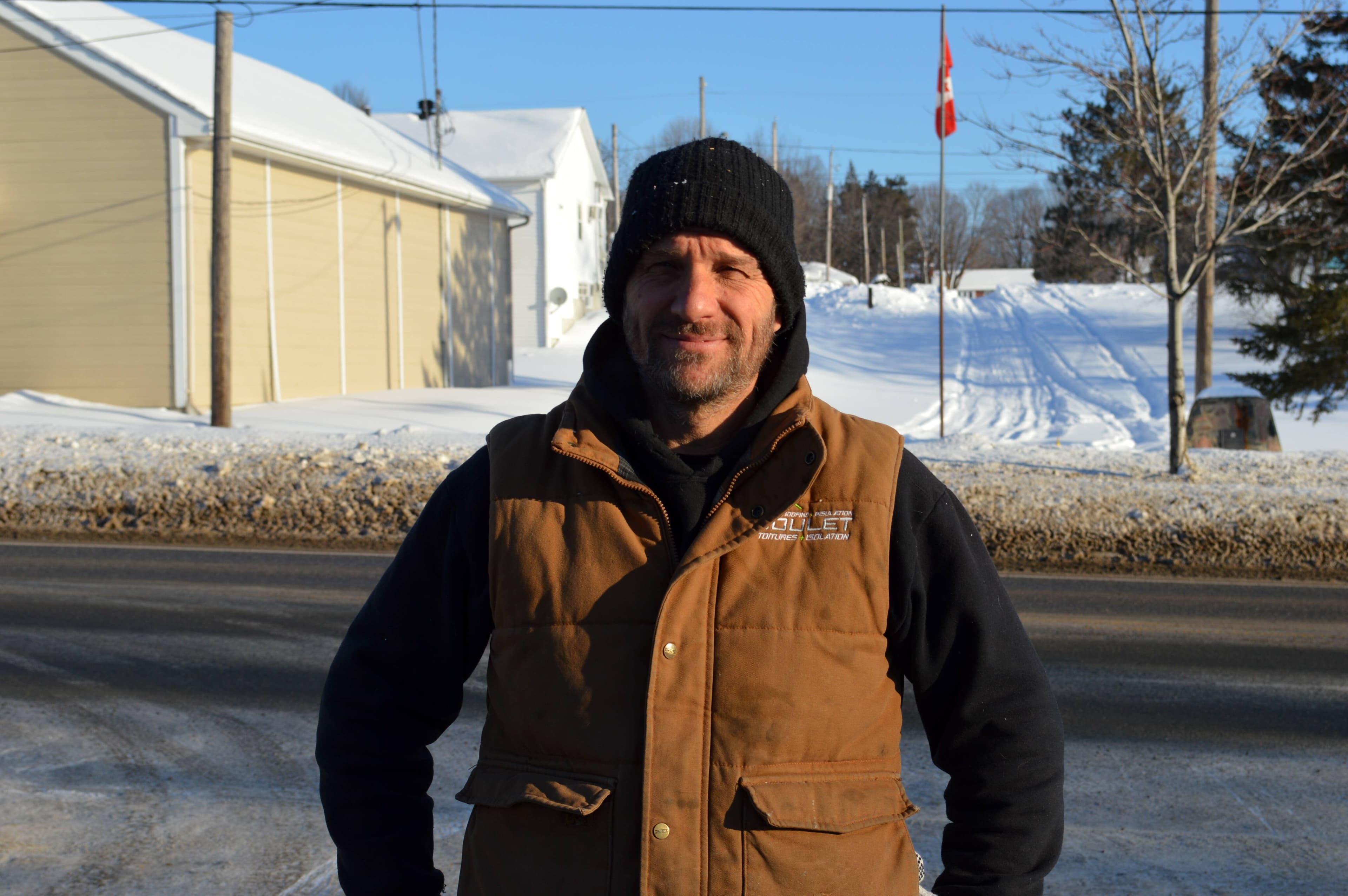 Robert Boulet, un contracteur et fermier biologique, n'est pas vacciné.