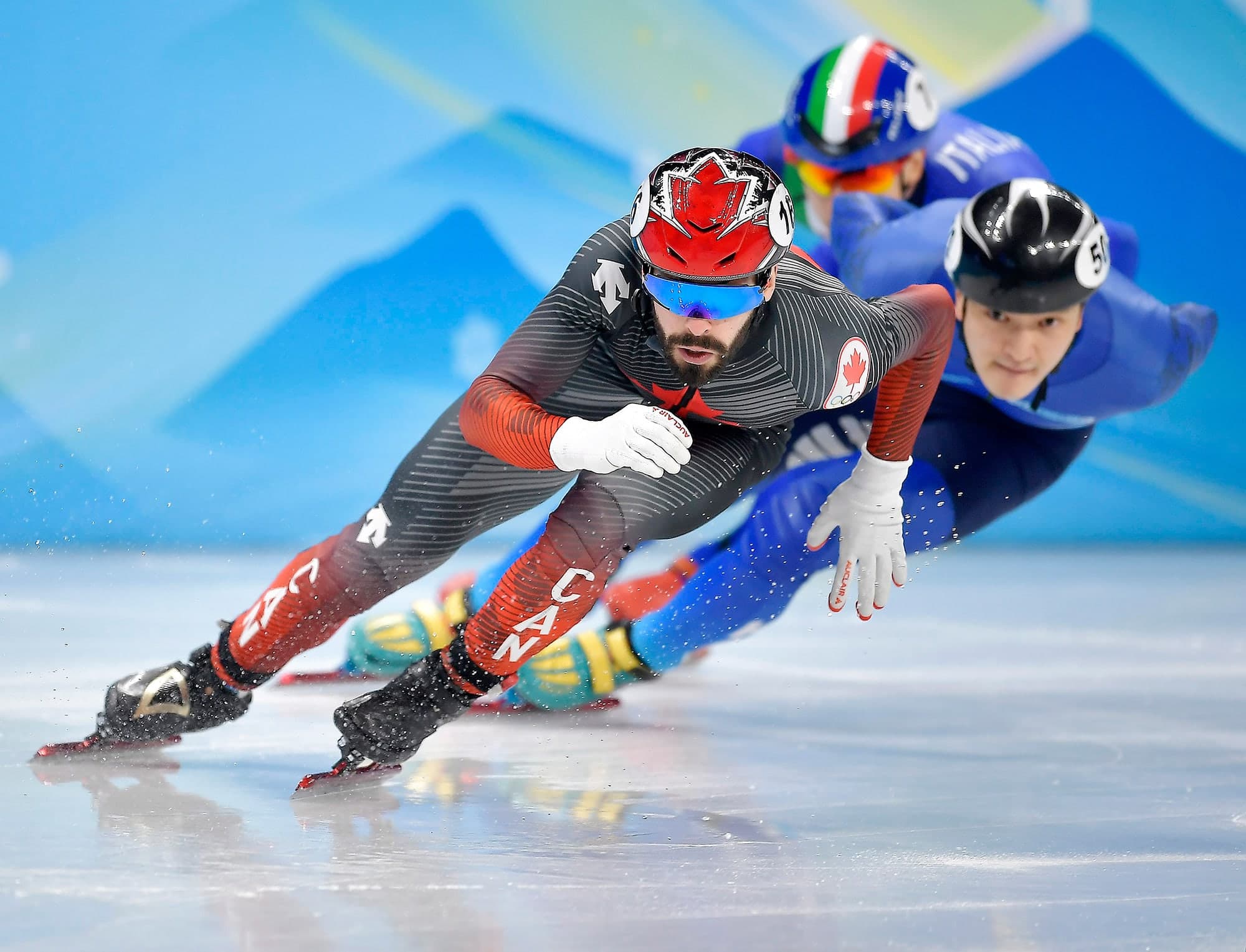 Steven Dubois a devancé le Kazak Abzal Azhgaliyev et l’Italien Pietro Sighel pour remporter le bronze au 500 m, hier, aux Jeux olympiques de Pékin.
