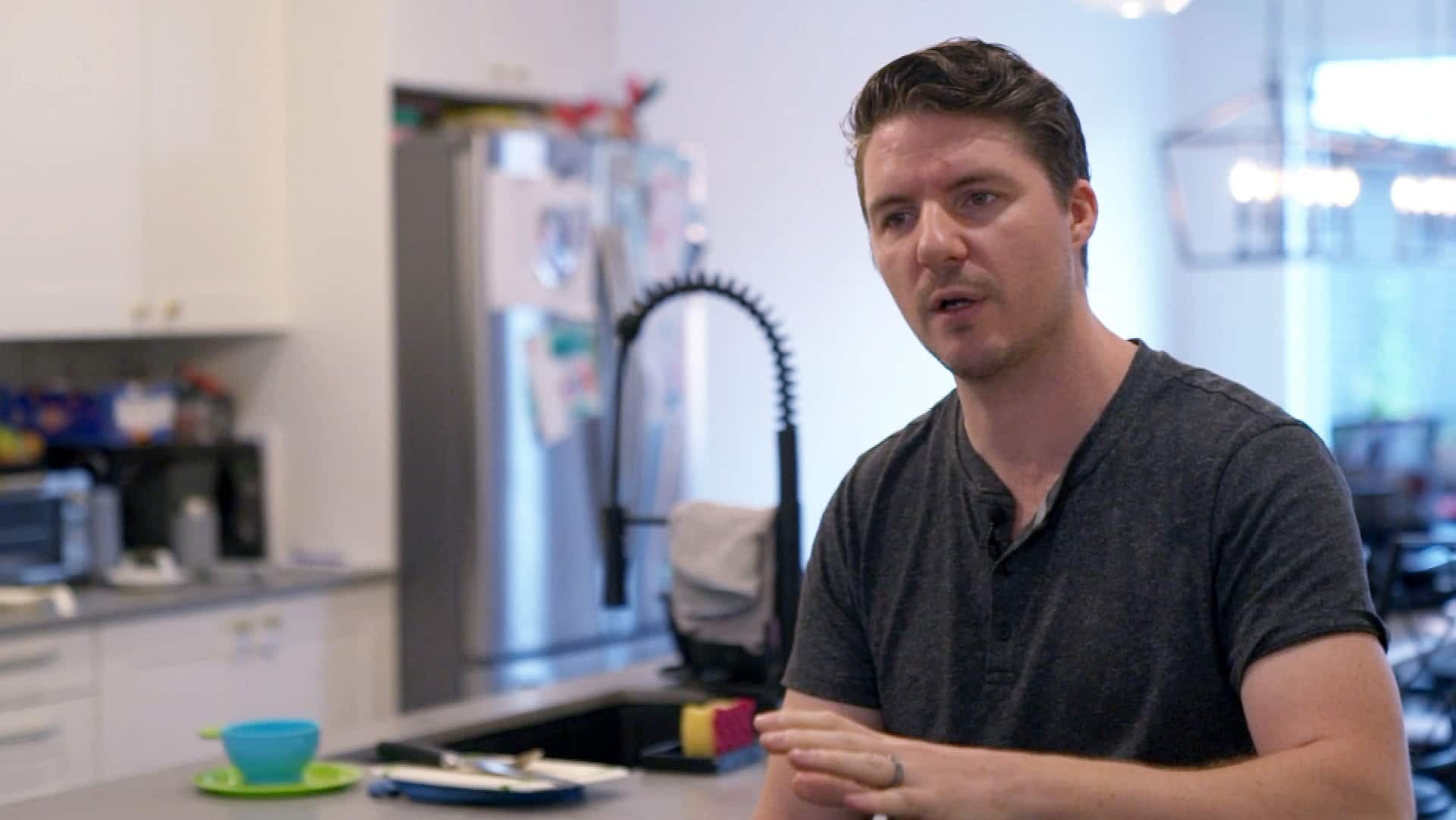 Maxime Jodoin s’est fait asséner une hypothèque légale de la construction. Le litige de 17 000 $ porte sur des travaux d’excavation dans le sous-sol de son triplex. Il a été forcé d’embaucher un avocat, son prêteur hypothécaire lui a tourné le dos et il a dû remplir sa carte de crédit et sa marge de crédit au maximum.