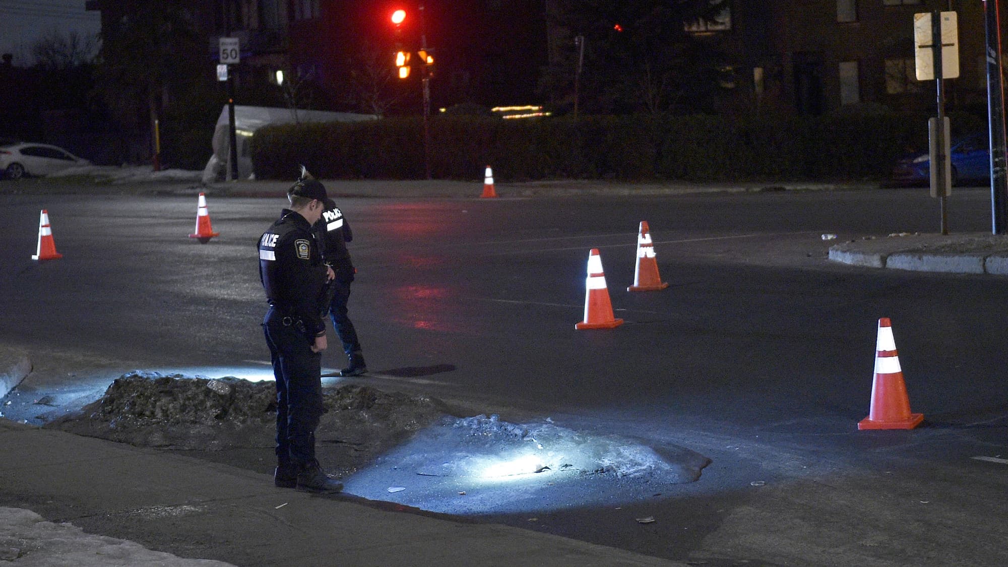 Un individu a été atteint par au moins un projectile d’arme à feu lors d’une fusillade dans l’arrondissement de Rivière-des-Prairies–Pointe-aux-Trembles, à Montréal.