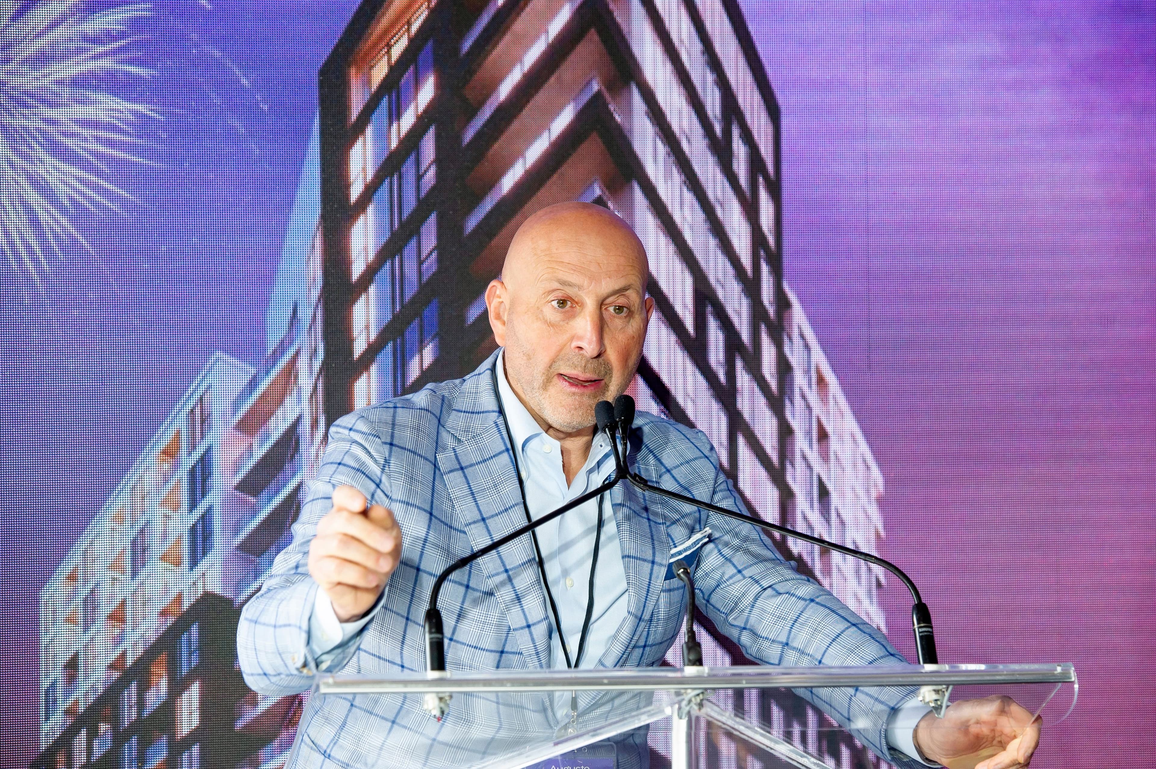 Vincent Chiara, PDG Groupe Mach