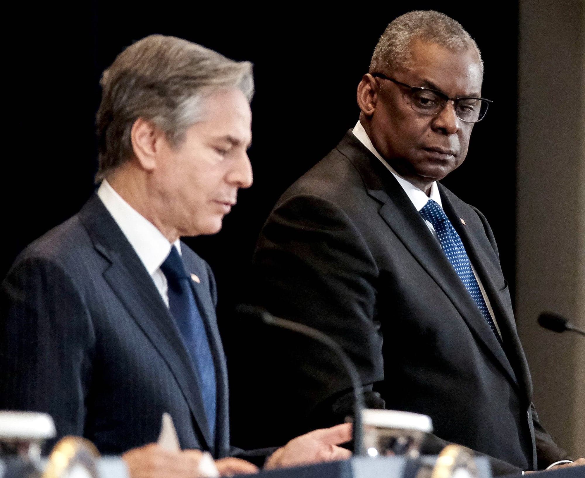 Les représentants des États-Unis Antony Blinken et Lloyd Austin se sont rendus en Ukraine hier.