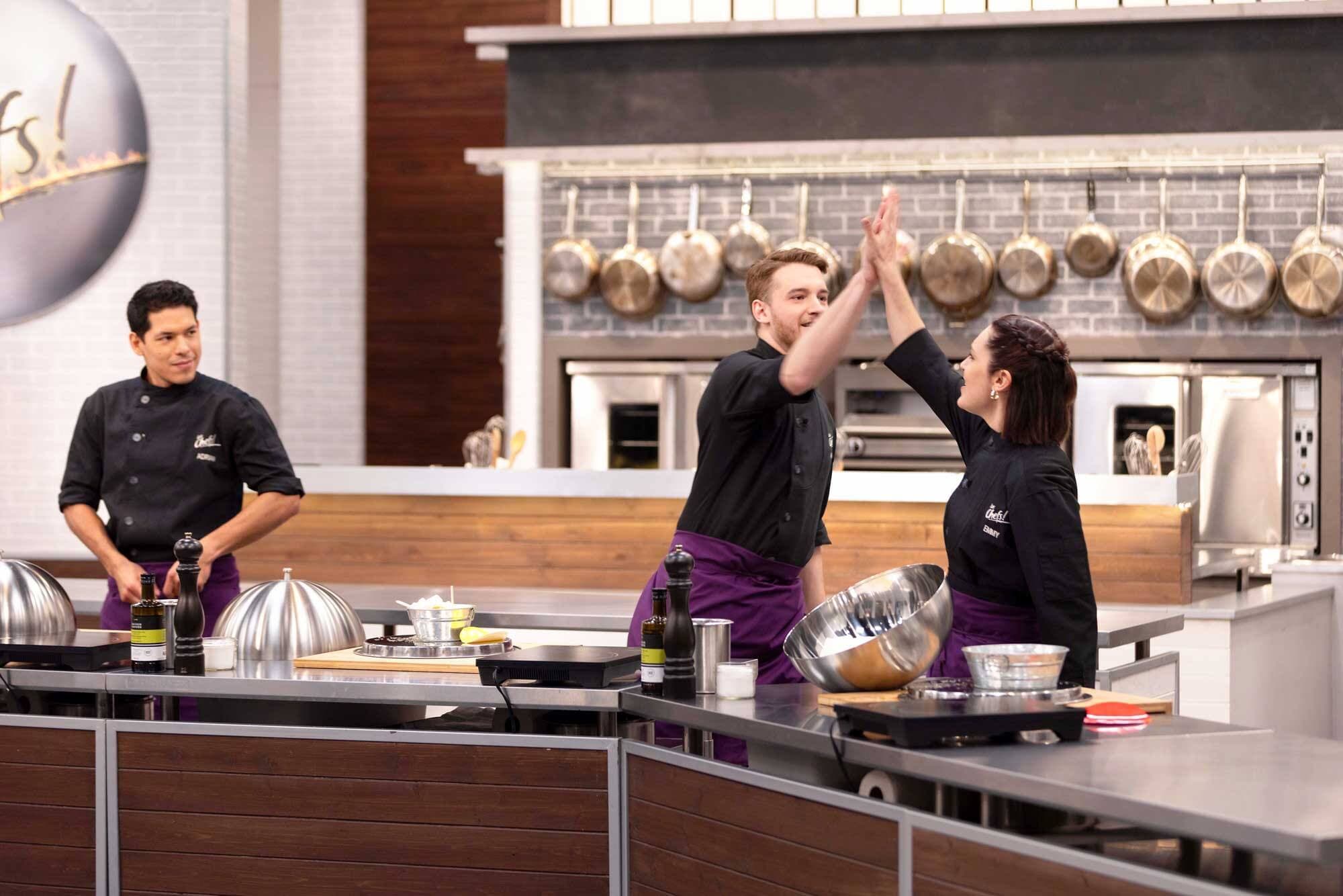 Une scène de l’émission Les Chefs !