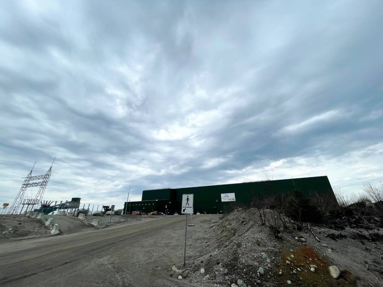 L’usine de traitement de lithium Sayona à La Corne, en Abitibi.