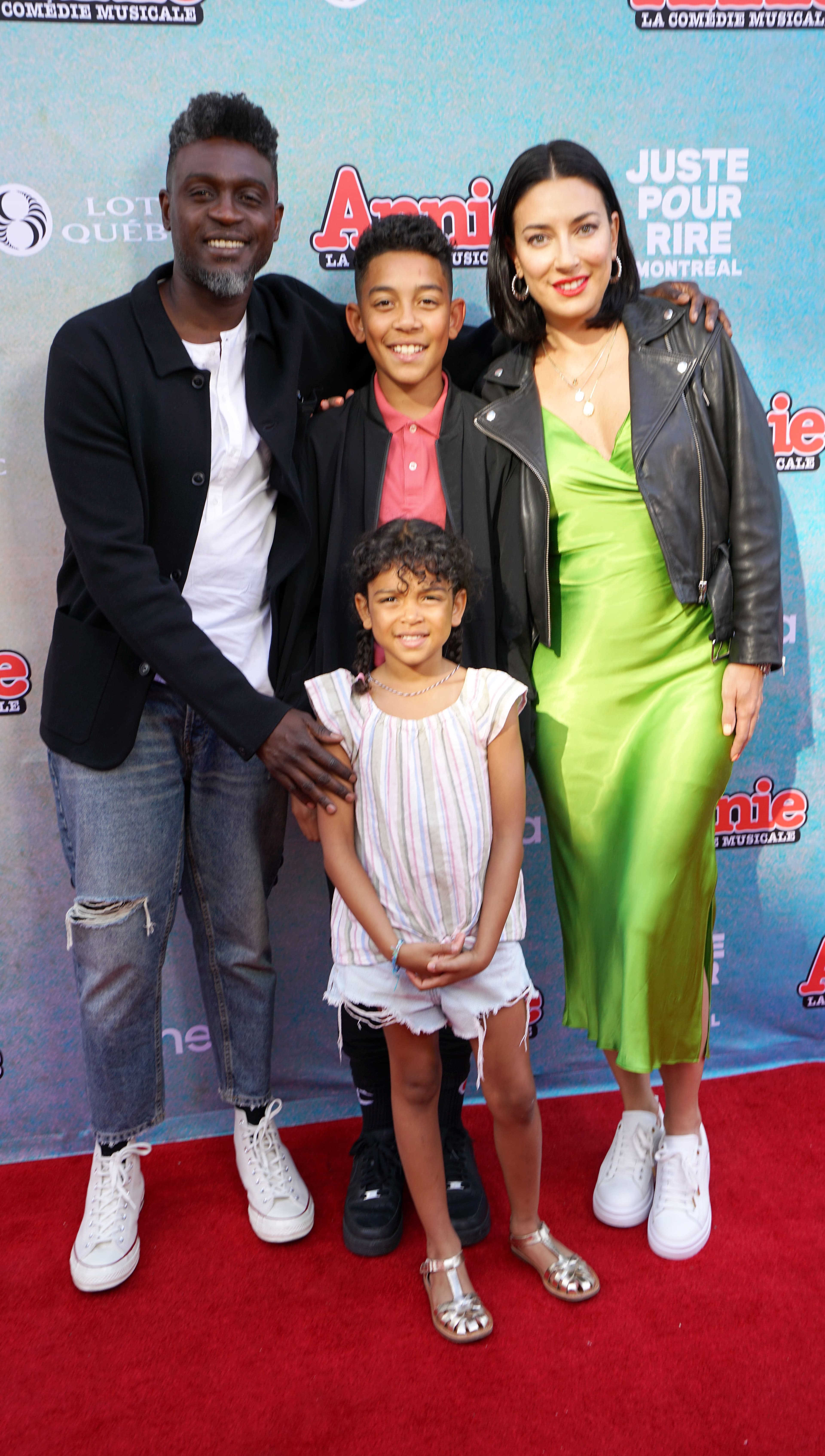 Une sortie en famille pour Corneille, Sofia de Medeiros, Mérik et Mila.