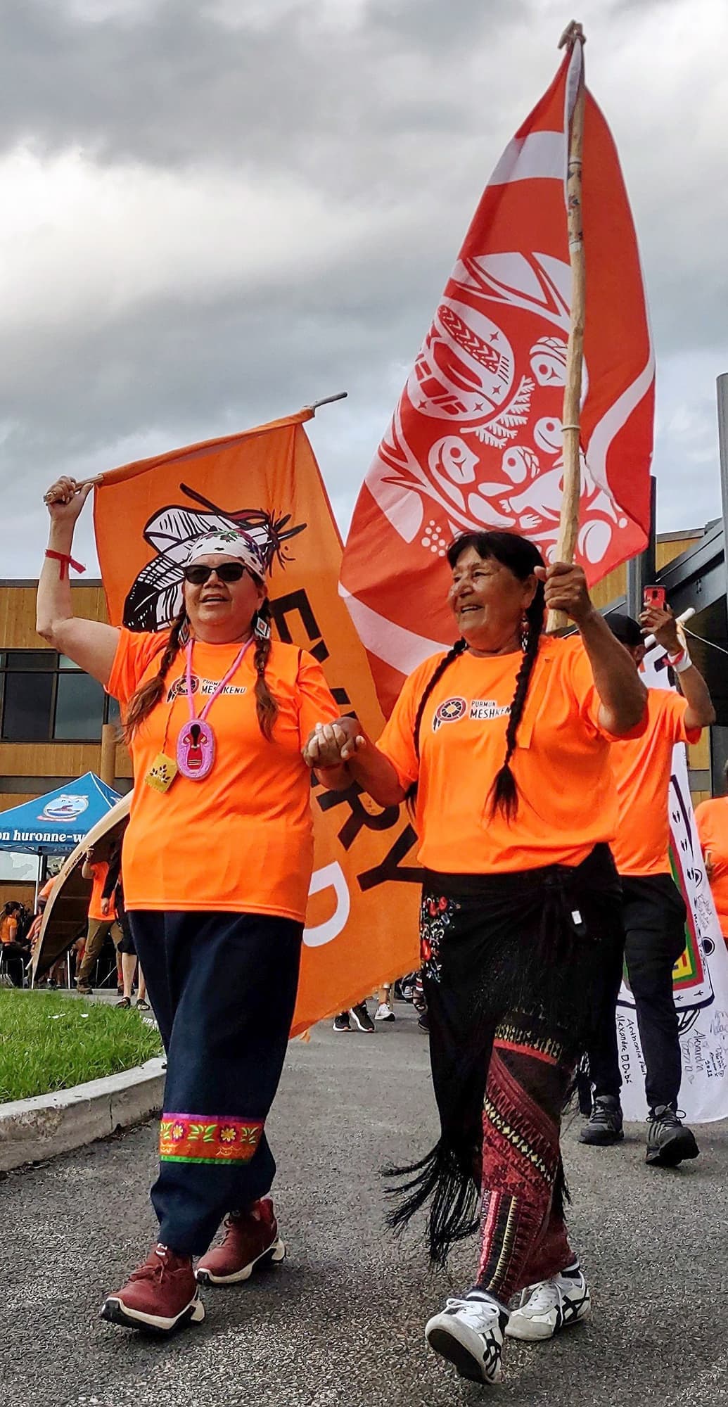 Parmi le groupe de marcheurs se trouvaient notamment des gens qui ont vécu les horreurs des pensionnats.