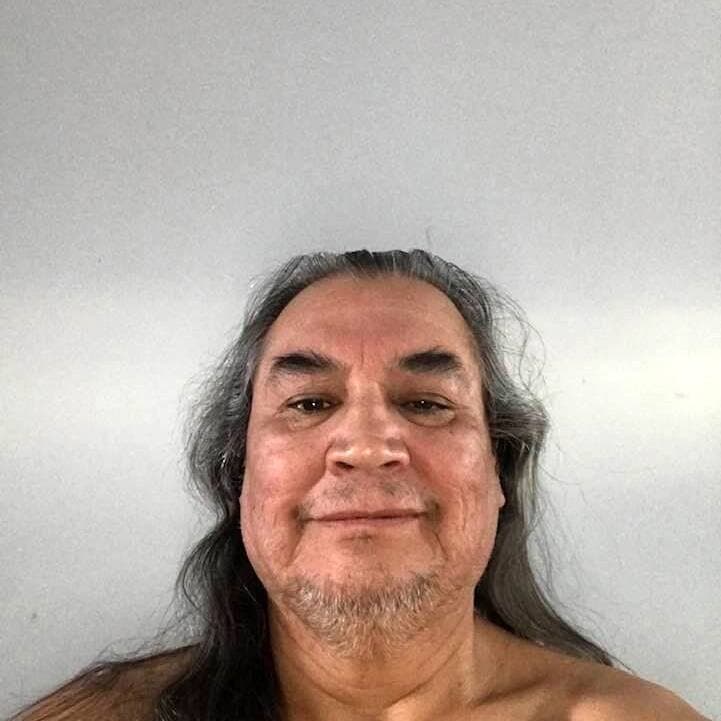 Michael Brett Burns, Nation crie de James Smith