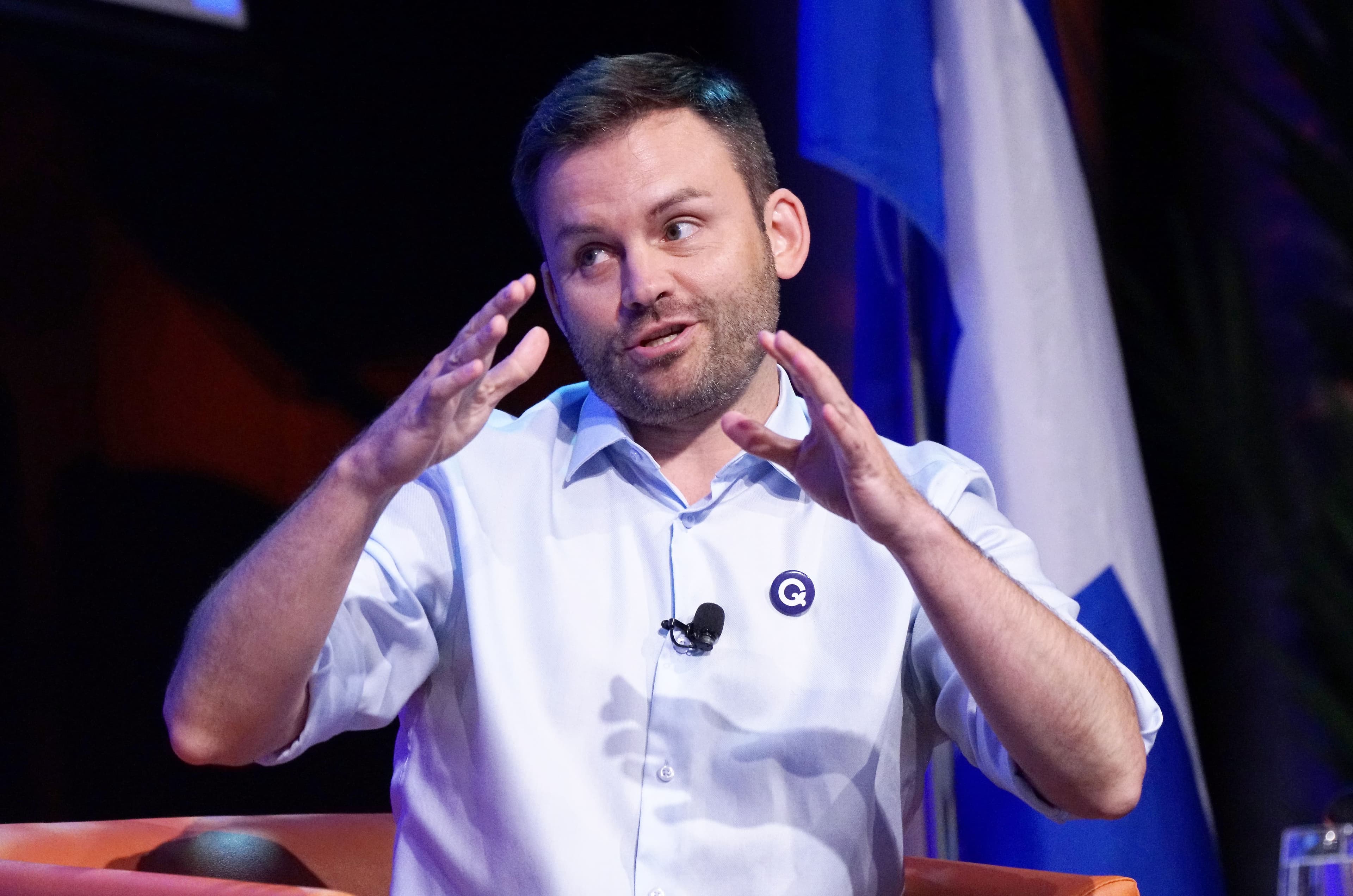 Paul St-Pierre Plamondon a été respectueux envers les autres partis, il n’a pas été acrimonieux ou renfrogné et n’a pas été cynique. « Et ça, c’est original en politique », souligne Thierry Giasson.