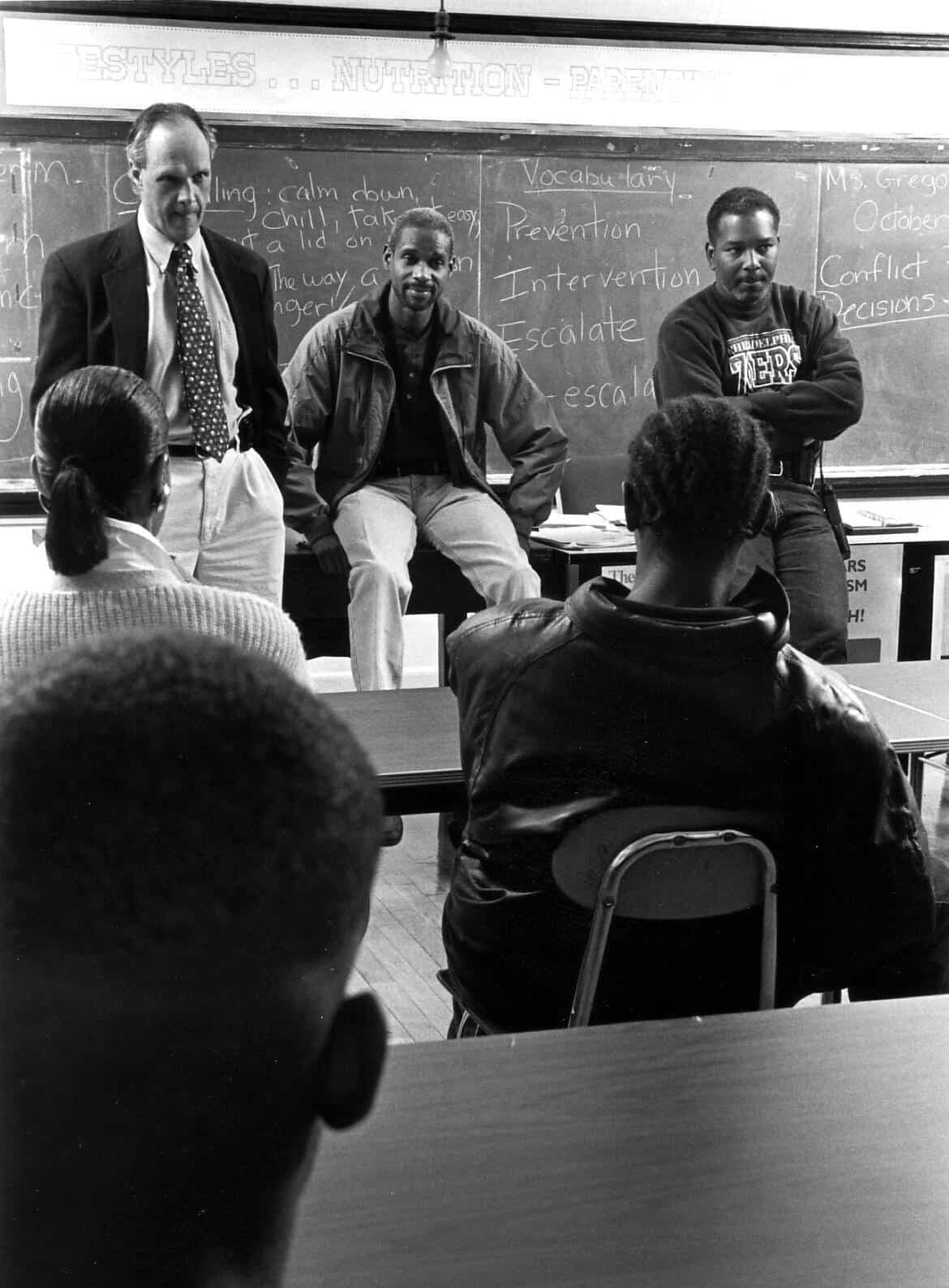 CeaseFire à Boston a permis de réduire la violence armée chez les jeunes dans les années 1990.