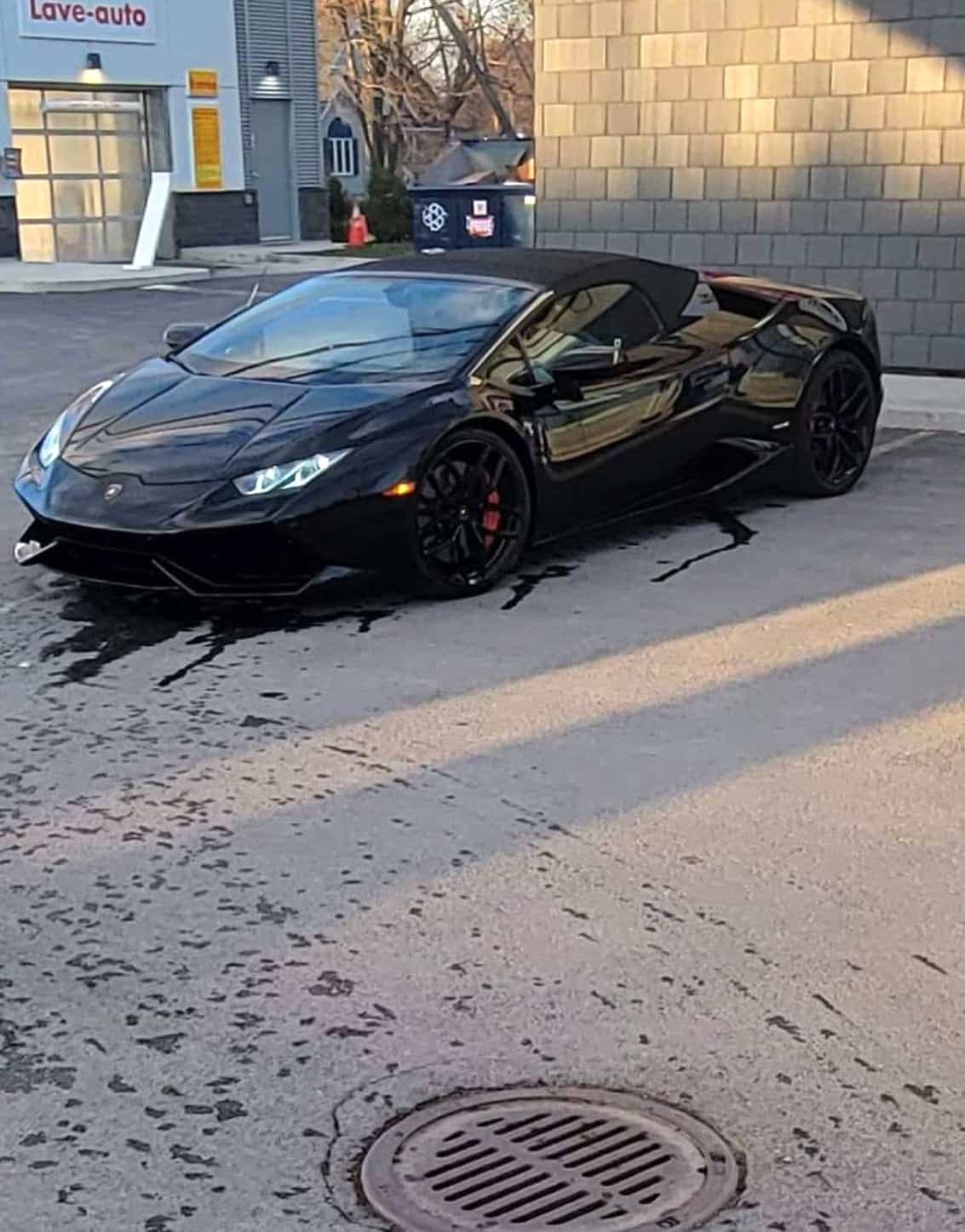 Amanda Noël / Facebook / Instagr