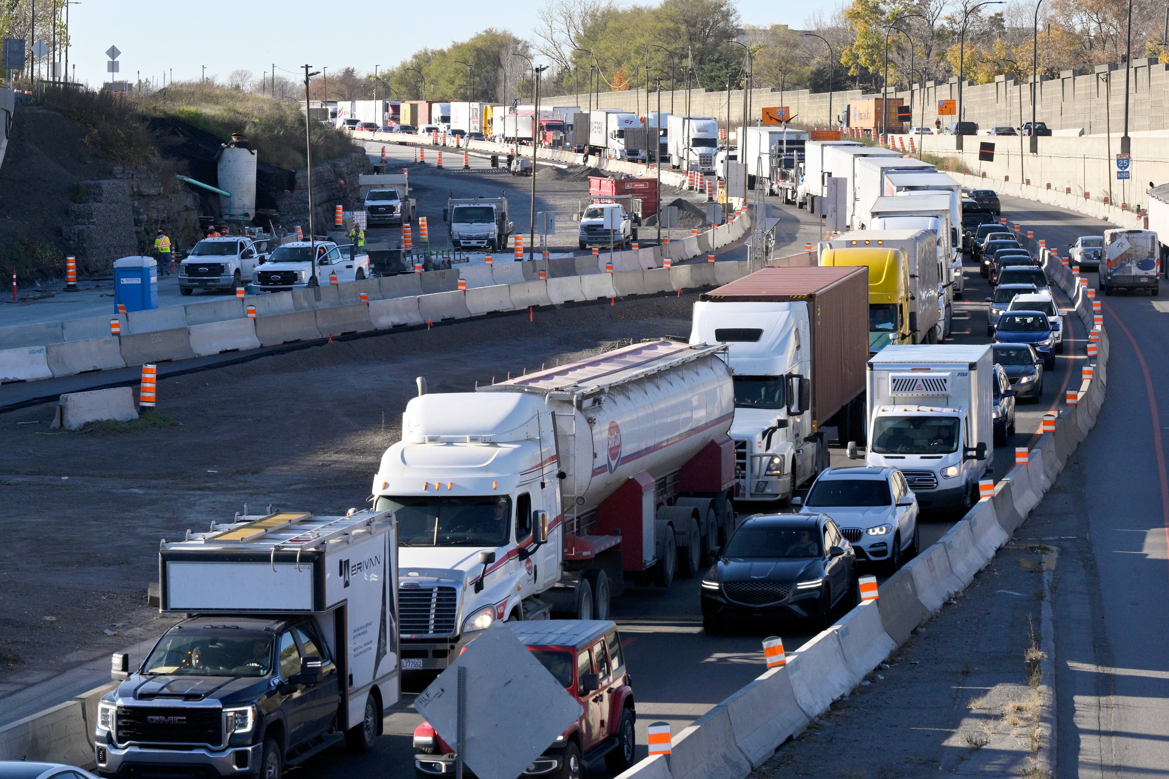 Le difficile retour sur la Rive-Sud par le tunnel mercredi après-midi.