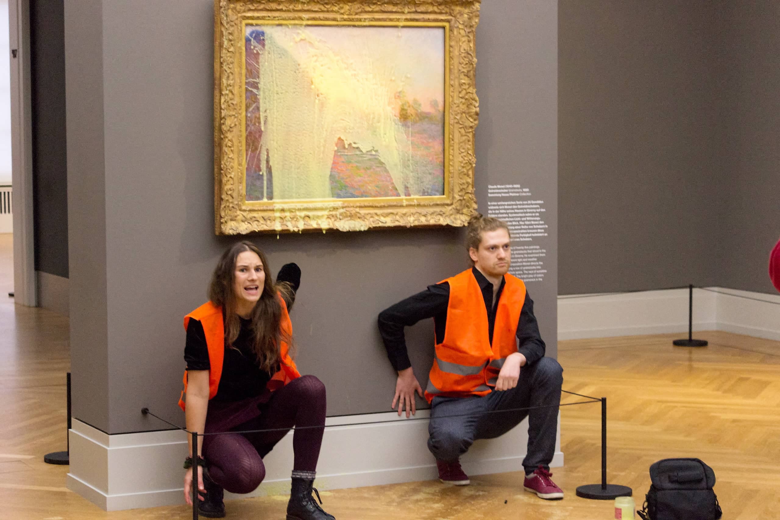 De la purée de pommes de terre a été envoyée sur le tableau Les Meules de Claude Monet au Musée Barberini à Postdam le 23 octobre dernier.