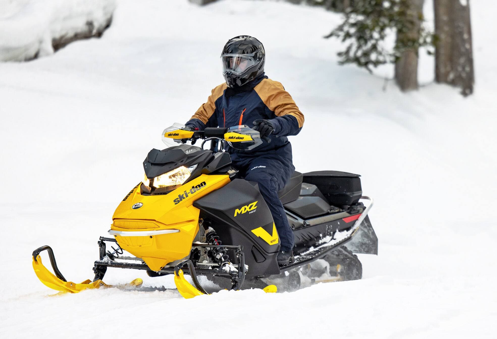 Les modèles de la gamme NEO sont maintenant montés sur le châssis REV G4.