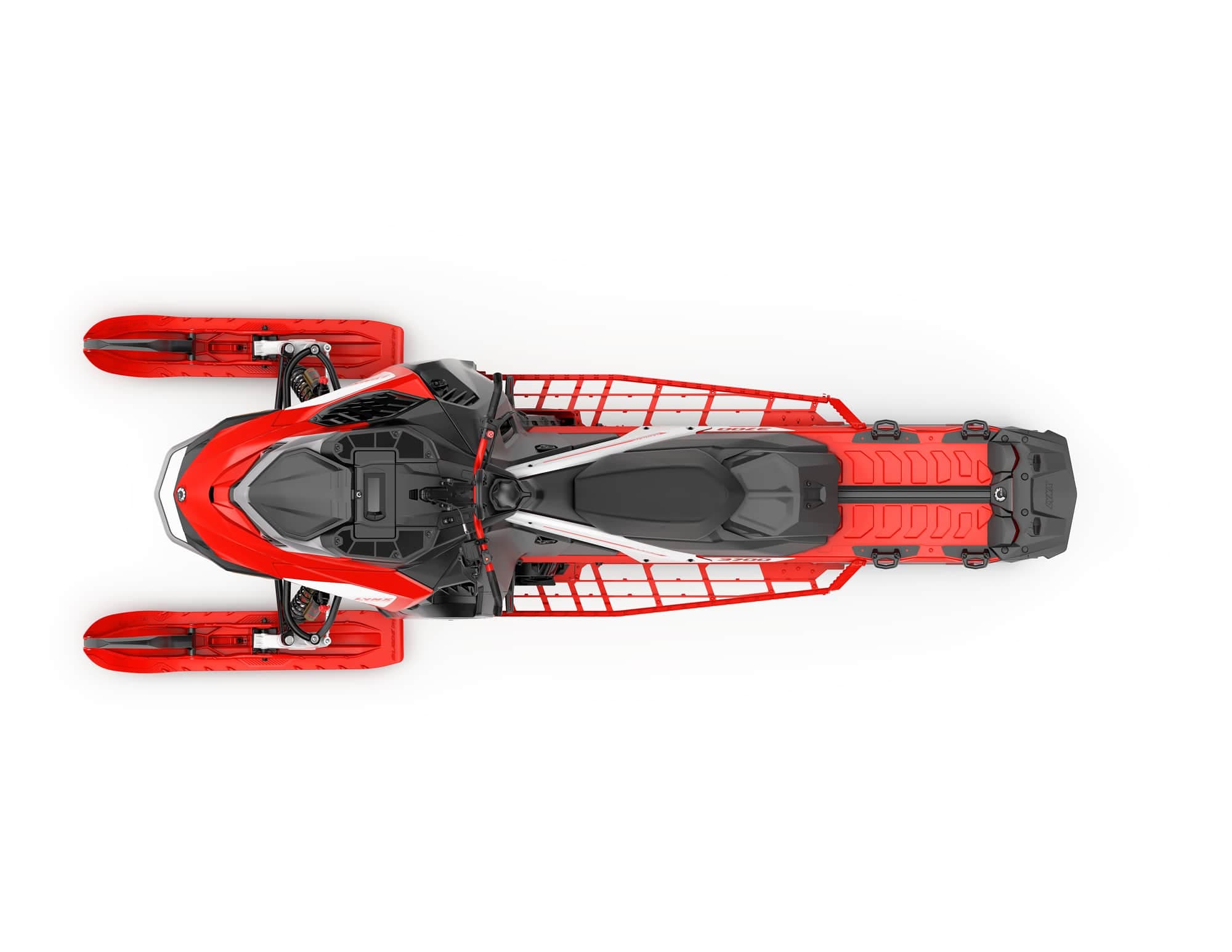 Les marchepieds de la Shredder sont nettement plus ouverts. Ils offrent une meilleure traction pour les bottes du conducteur.