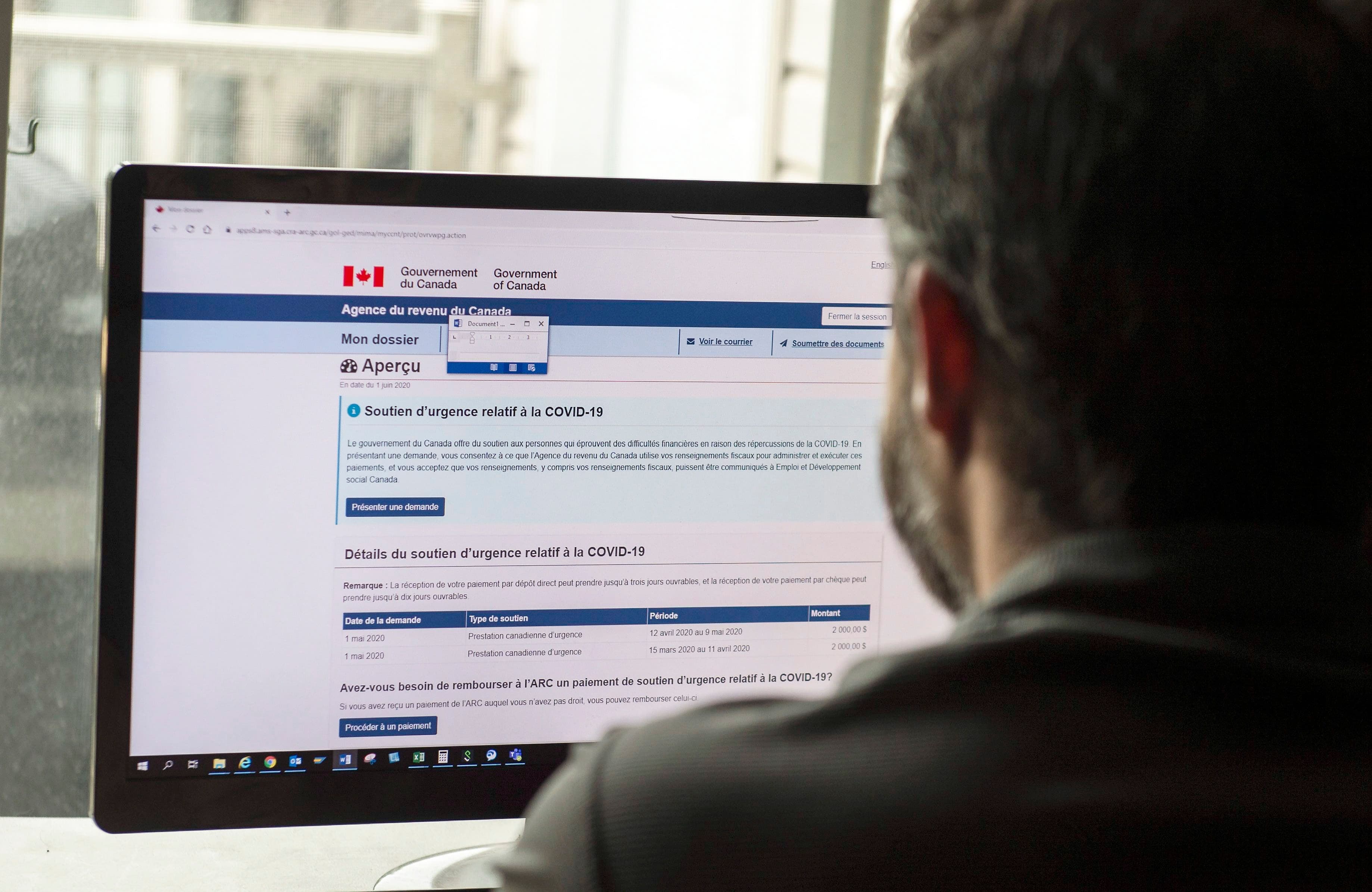 Environ 8,8 millions de Canadiens ont profité de la PCU, dont 1,8 million au Québec qui ont reçu un chèque jusqu’à 2000 $.