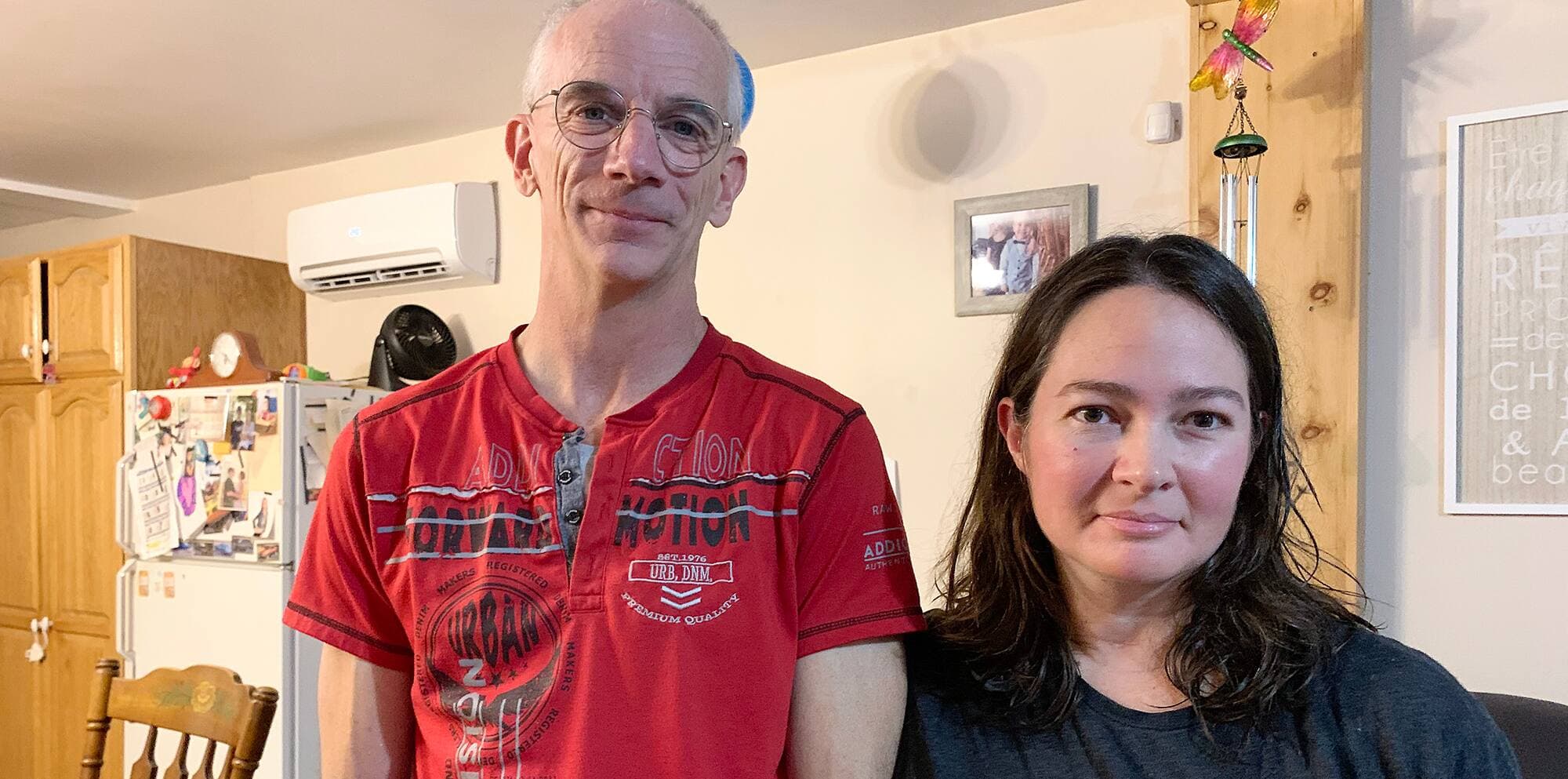 Alain Favreau et Sylvie Labonté avaient l’habitude de voir M. Desmarais voler au-dessus de chez eux.