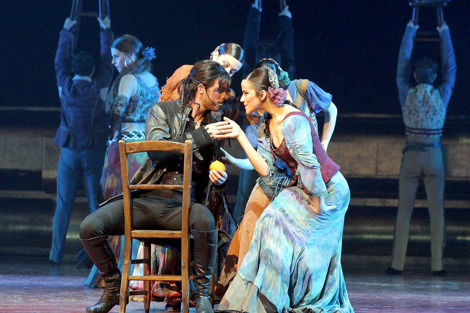 Présentée en première mondiale à Montréal en 2004, la comédie musicale Don Juan a lancé les carrières de Jean-François Breau et de Marie-Ève Janvier.