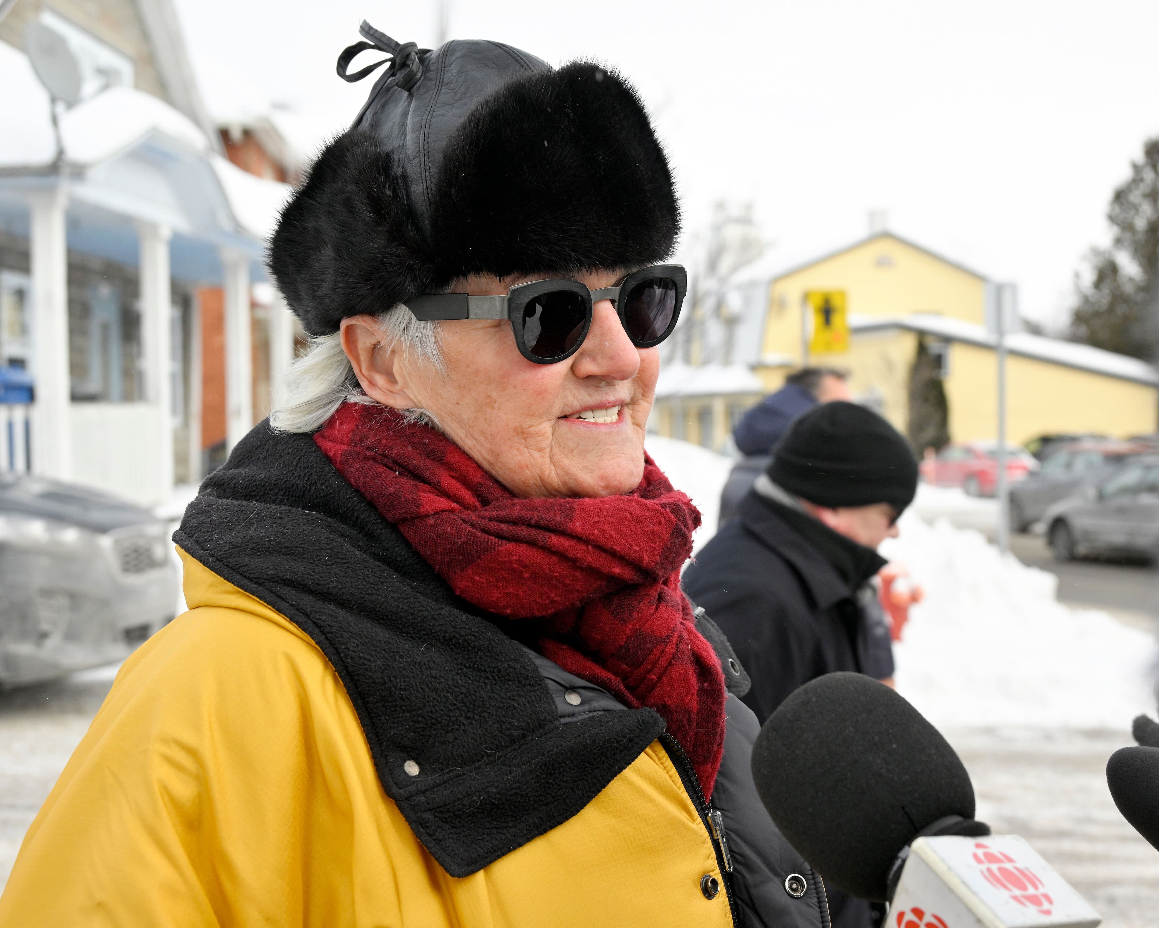 Devant l’église, Ninon Latulippe n’avait que de bons mots pour Céline Pilon, une des victimes de l’explosion du 12 janvier.