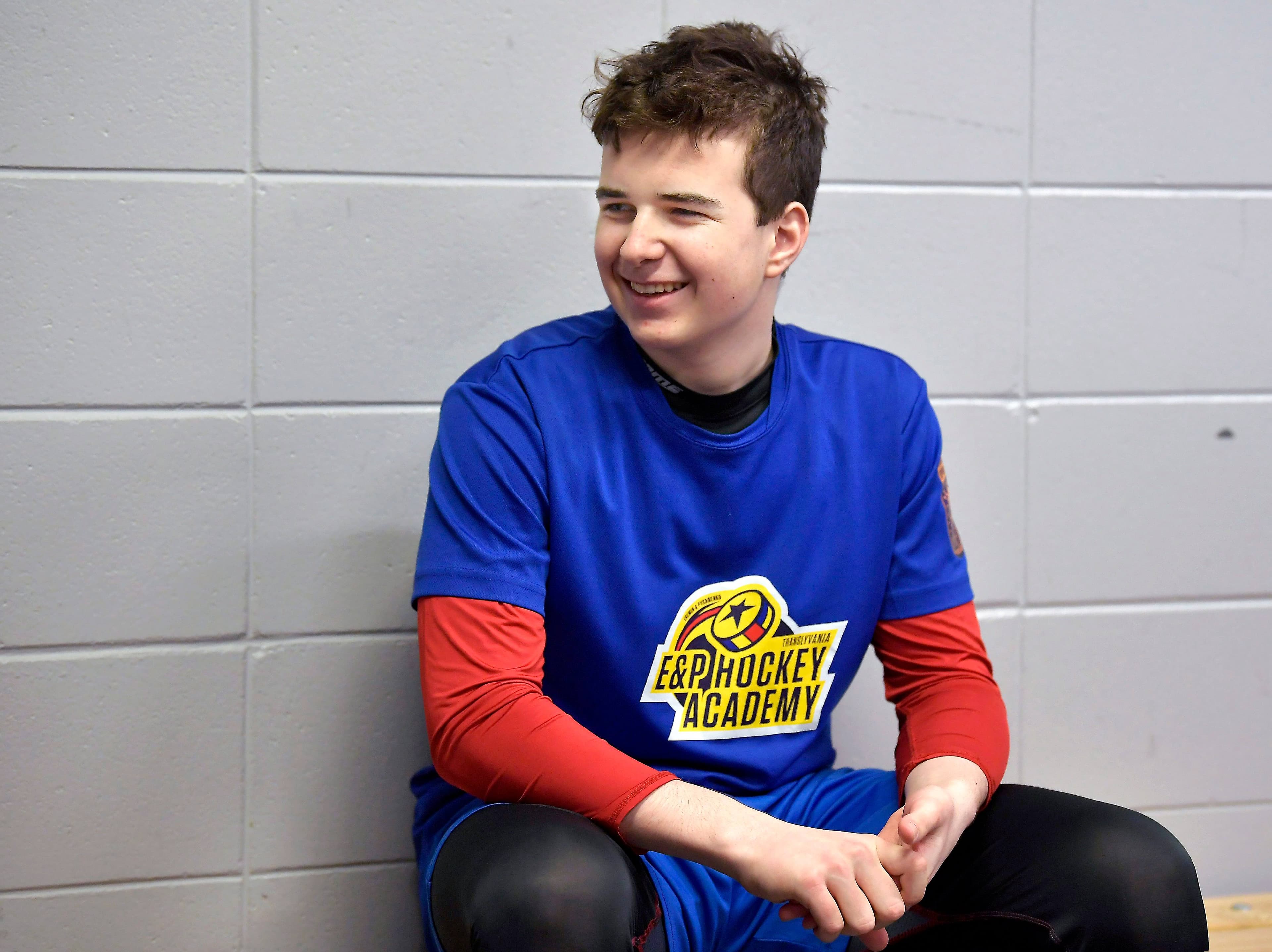 Après avoir vécu la guerre au quotidien depuis presque un an, le gardien Matvii Kulish se dit prêt à rendre l’Ukraine fière au Tournoi international de hockey pee-wee de Québec.