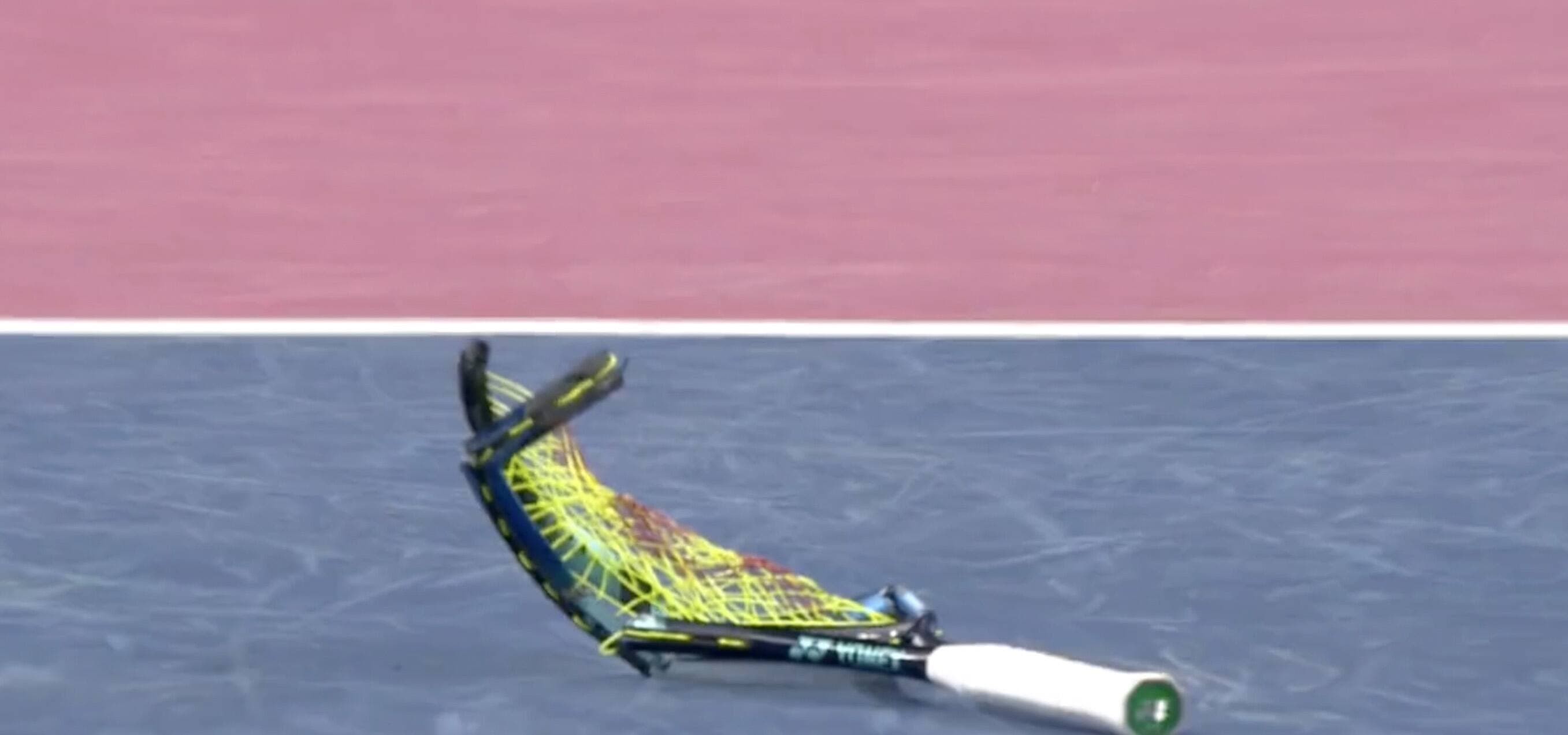 L’une des trois raquettes détruites par le Kazakh Alexander Bublik au premier tour du tournoi de Montpellier, mercredi.