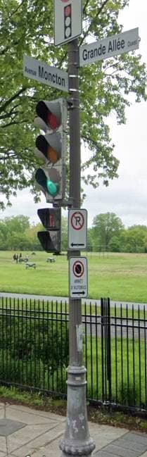L’avenue Moncton se termine à la Grande-Allée, sur les Plaines d’Abraham où Moncton s’est illustré aux côtés de Wolfe.