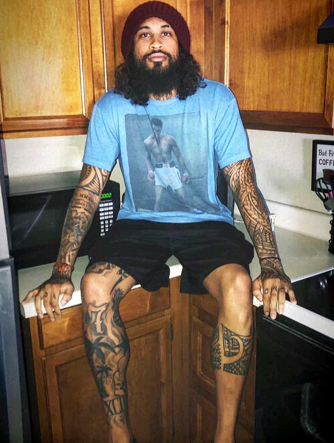 Photo tirée du compte Facebook de Pete Tago