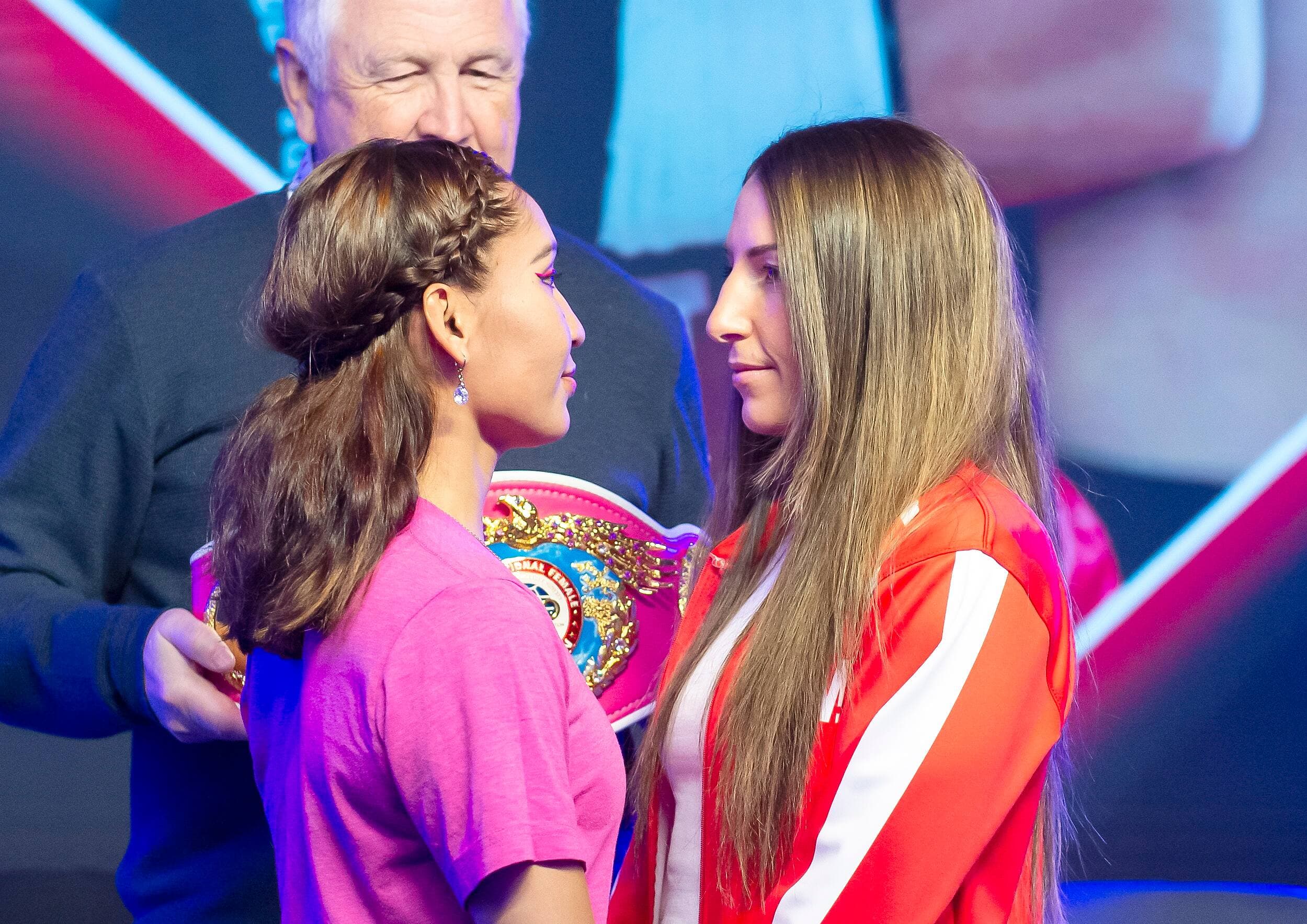 Le premier face-à-face entre Naomi Arellano Reyez et Kim Clavel a eu lieu mardi midi au Casino de Montréal.