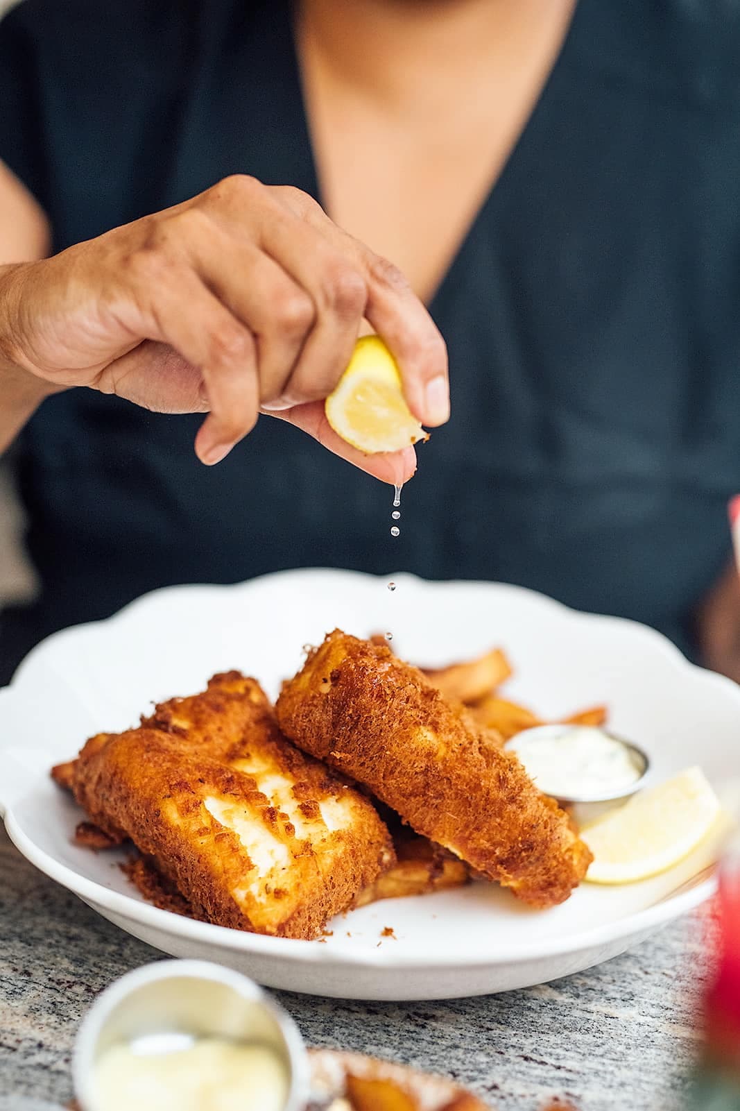 Le restaurant Palomar est ouvert le midi et le soir.