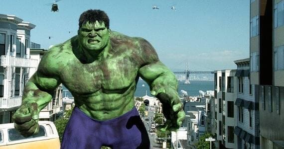 Eric Bana dans le rôle de Hulk
