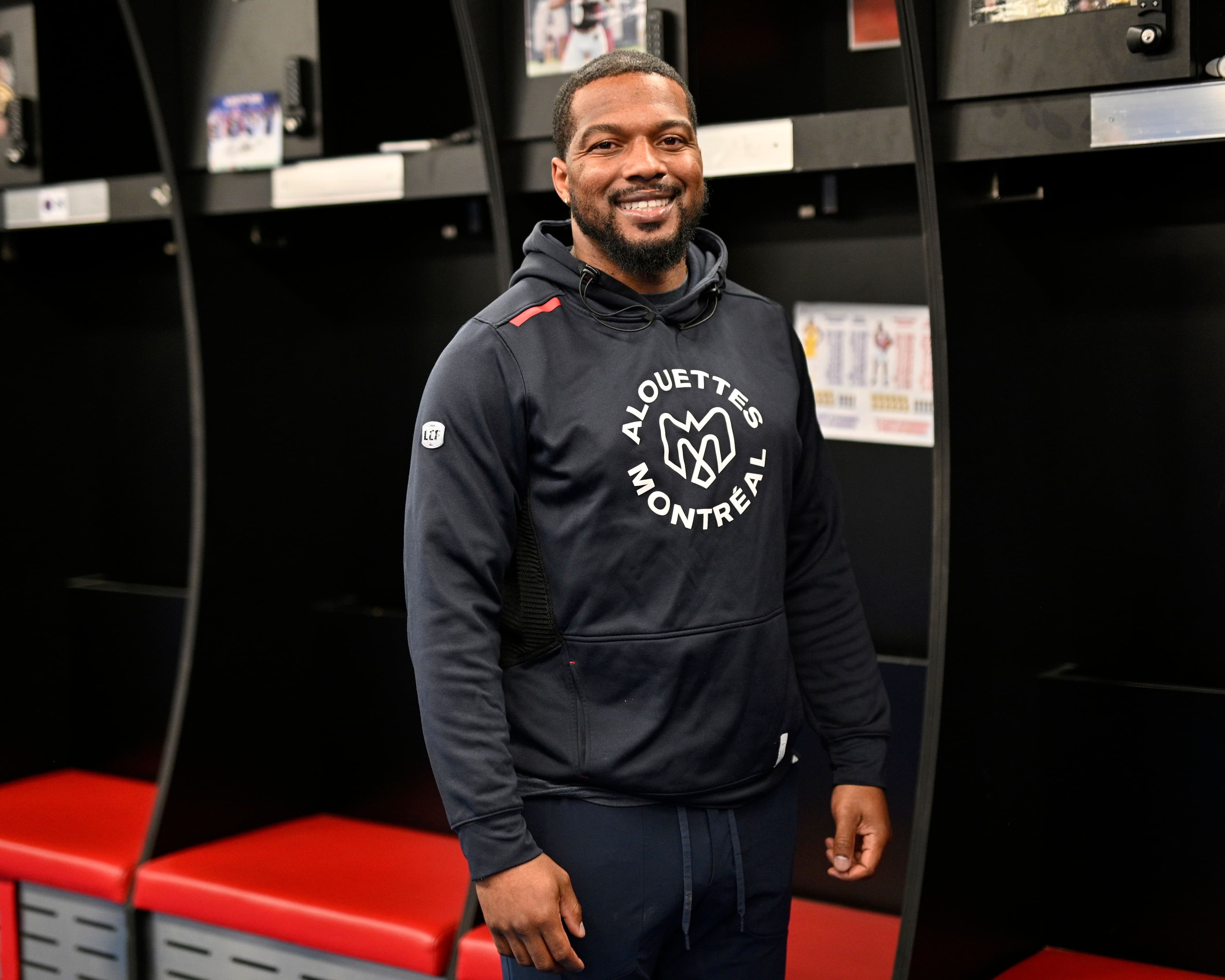 Chandler Jones occupait le poste d’entraîneur adjoint des demis défensifs avec les Alouettes en 2023 et 2024.