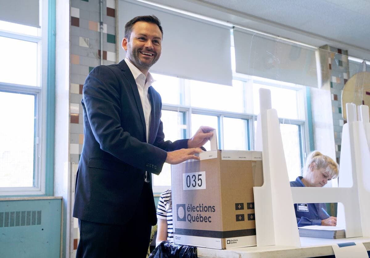 Photo Agence QMI, Mario Beauregard