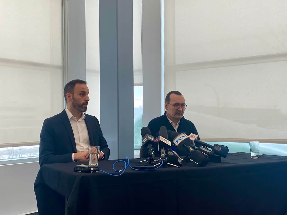 Jean-Sébastien Daigle, président-directeur général de Société VIA (à gauche) et Arnaud Budk, directeur de la gestion des matières résiduelles de la Ville de Montréal (à droite)