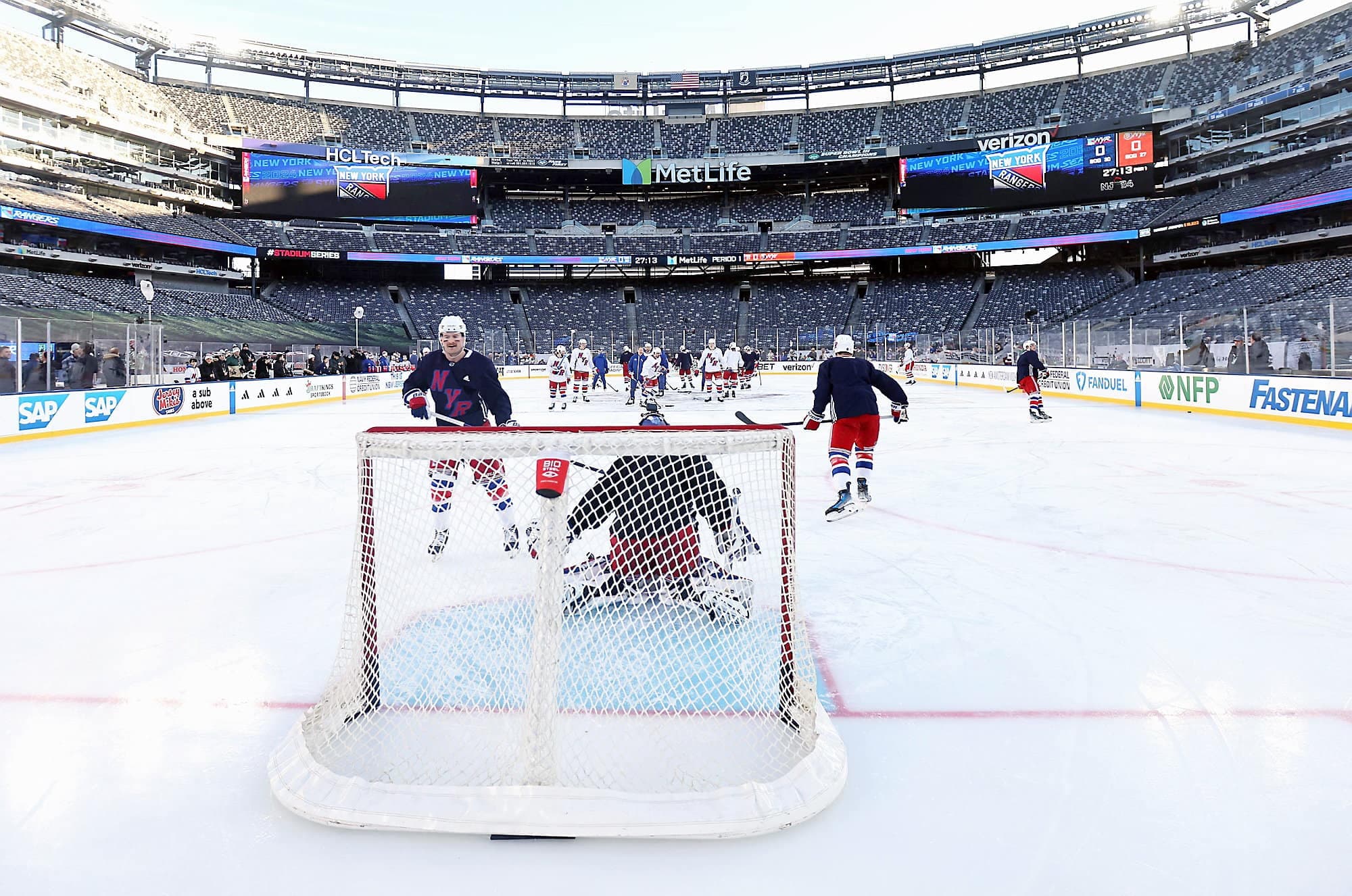 Les Rangers de New York à l'entraînement vendredi après-midi.