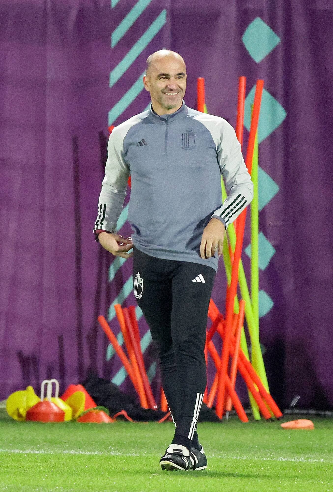 Le sélectionneur de la Belgique Roberto Martinez a dirigé un entraînement dans la joie mardi, à la veille d’affronter le Canada, dont il se méfie.