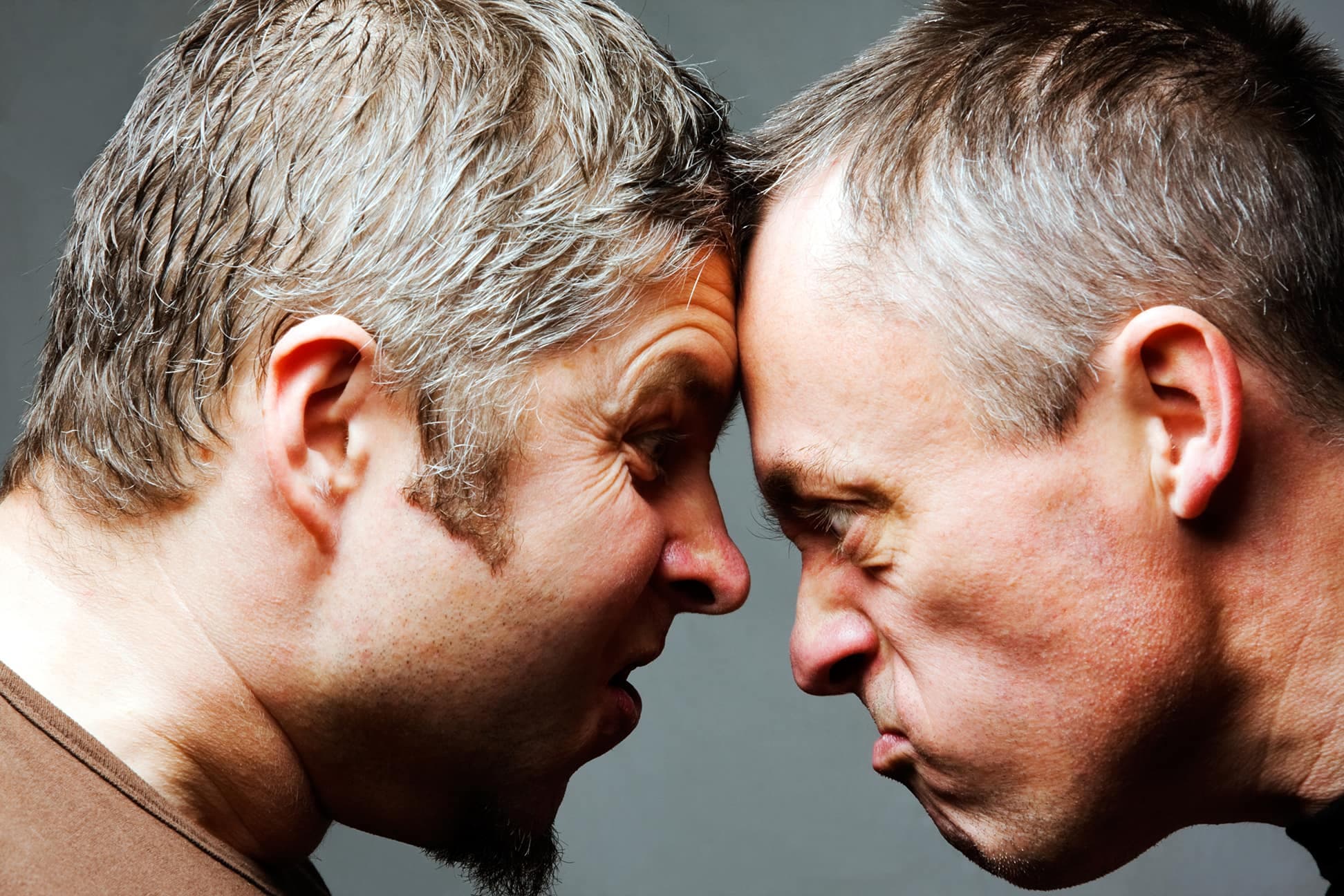 Débattre sérieusement de sujets importants demande au moins trois qualités: de l’humilité, de la résilience et de la confiance. Nos sociétés, malheureusement, n’encouragent pas l’humilité, la résilience et la confiance.